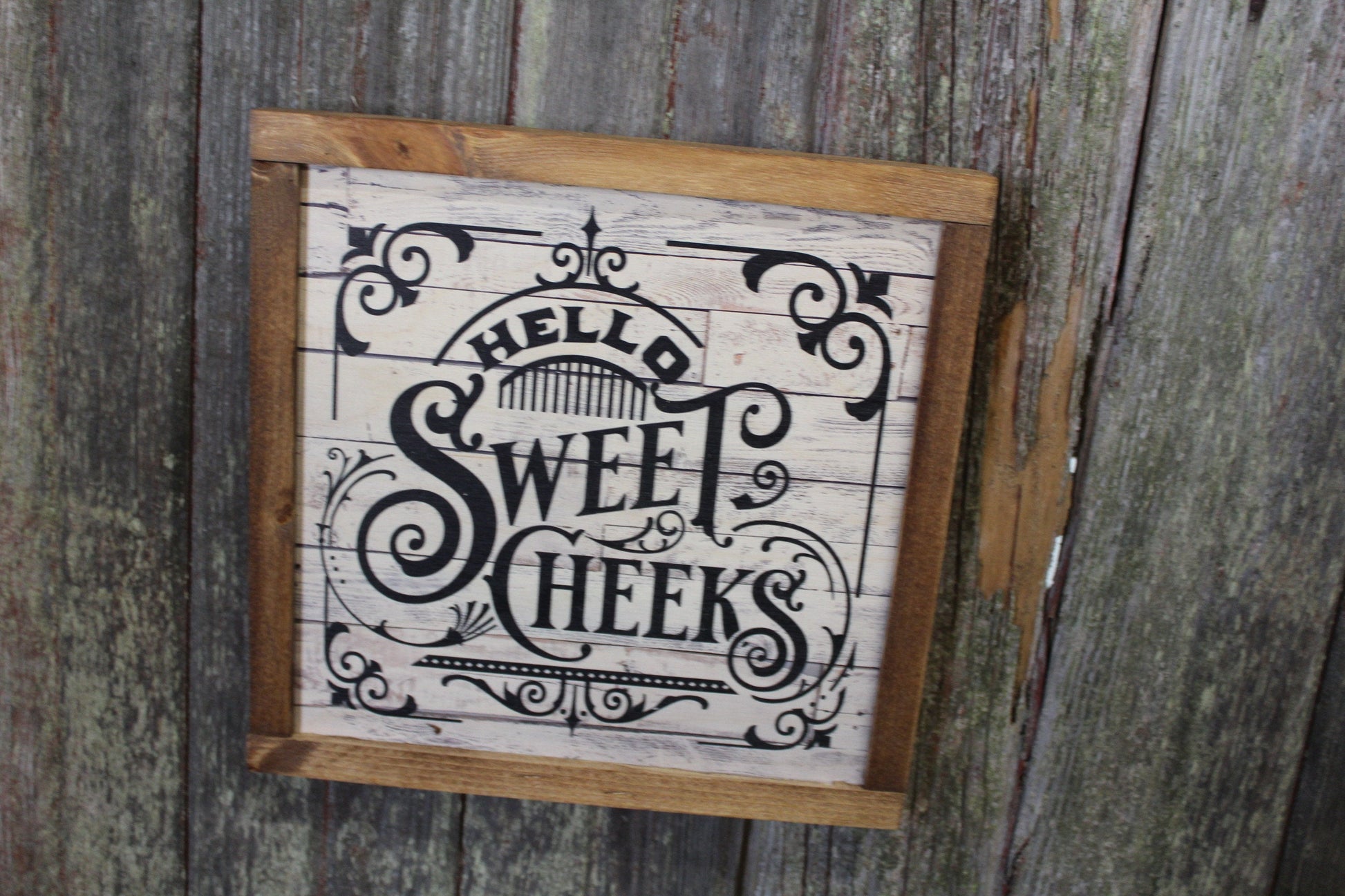 Hello Sweet Cheeks Bathroom Wood Sign Décor Print Wall Art Decoration Wall Hanging Farmhouse Rustic Shiplap Funny Humor Retro Scroll