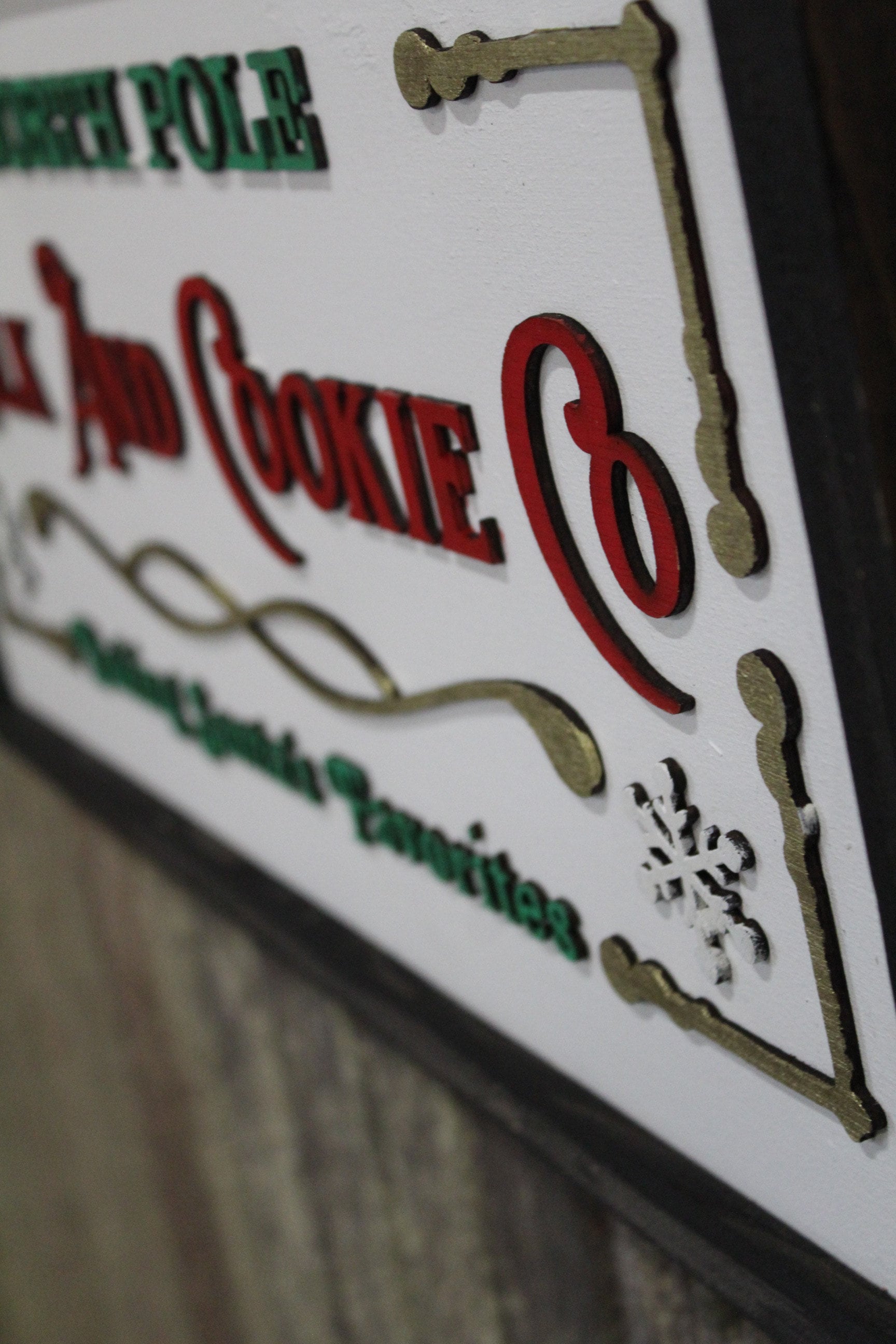 Milk and Cookie Company Wood Sign North Pole Baking Santas Favorite Cookies 3D Raised Text Christmas Decoration Wall Advertising