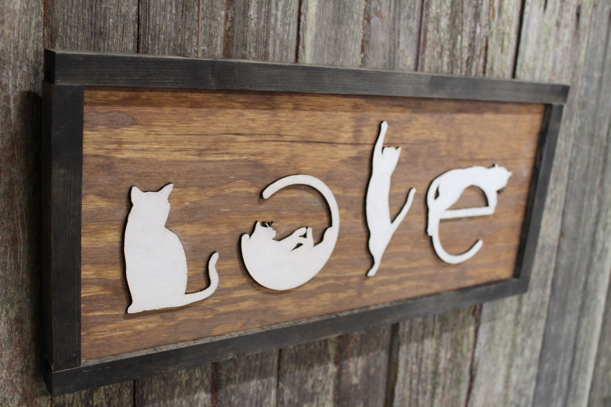 Love Spelled with Kittens Cats Cat Silhouette Pet Rustic Primitive Cat Lover Gift Wood Sign 3D Raised Image White Brown Frame Decoration