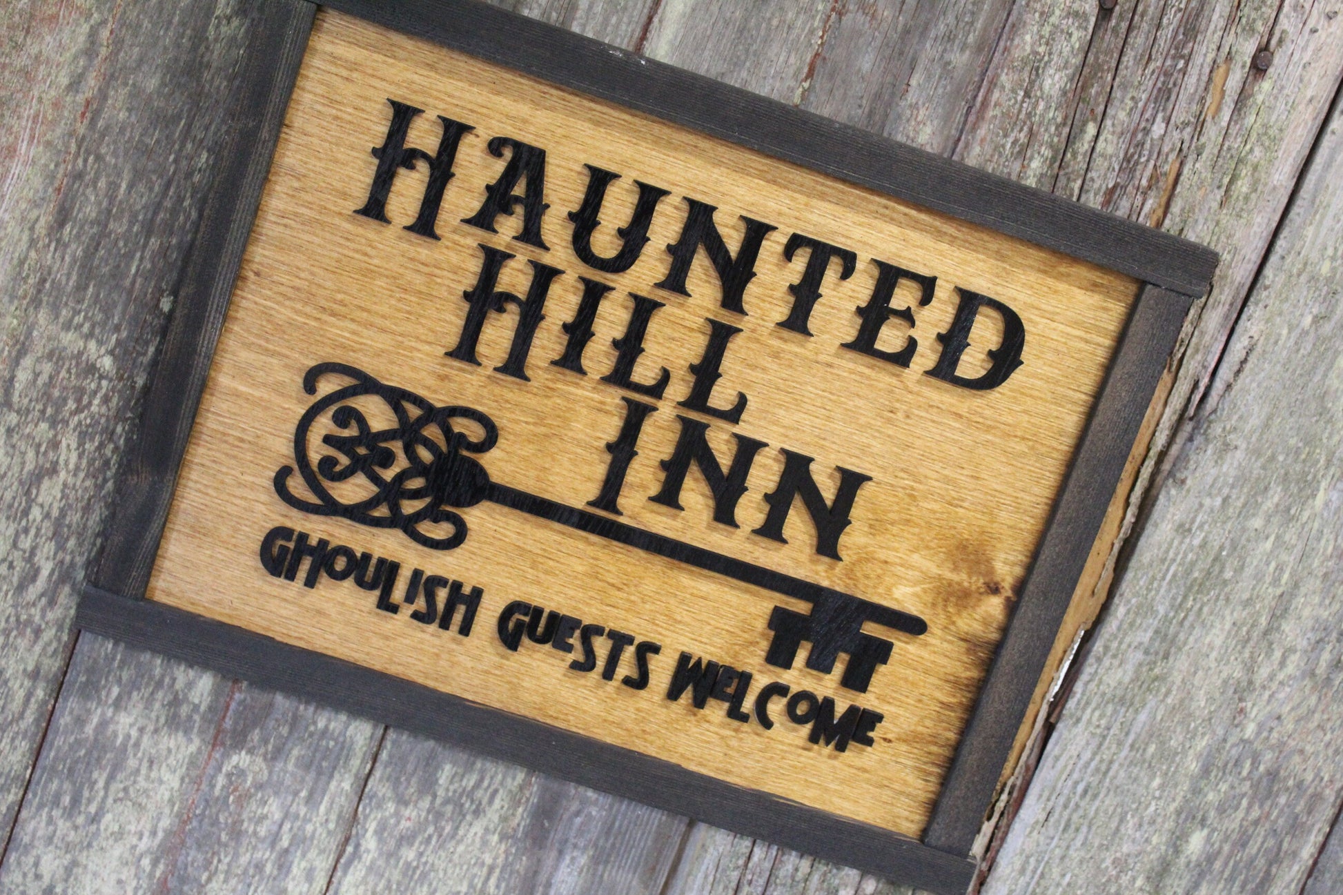 Haunted Hill Inn Halloween Wood Sign 3D Raised Text Ghoulish Guest Welcome BNB Wall Decor Decoration Ghost Rustic Country Picture Primitive