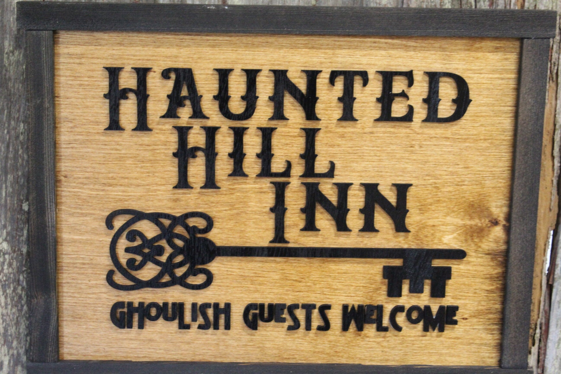 Haunted Hill Inn Halloween Wood Sign 3D Raised Text Ghoulish Guest Welcome BNB Wall Decor Decoration Ghost Rustic Country Picture Primitive