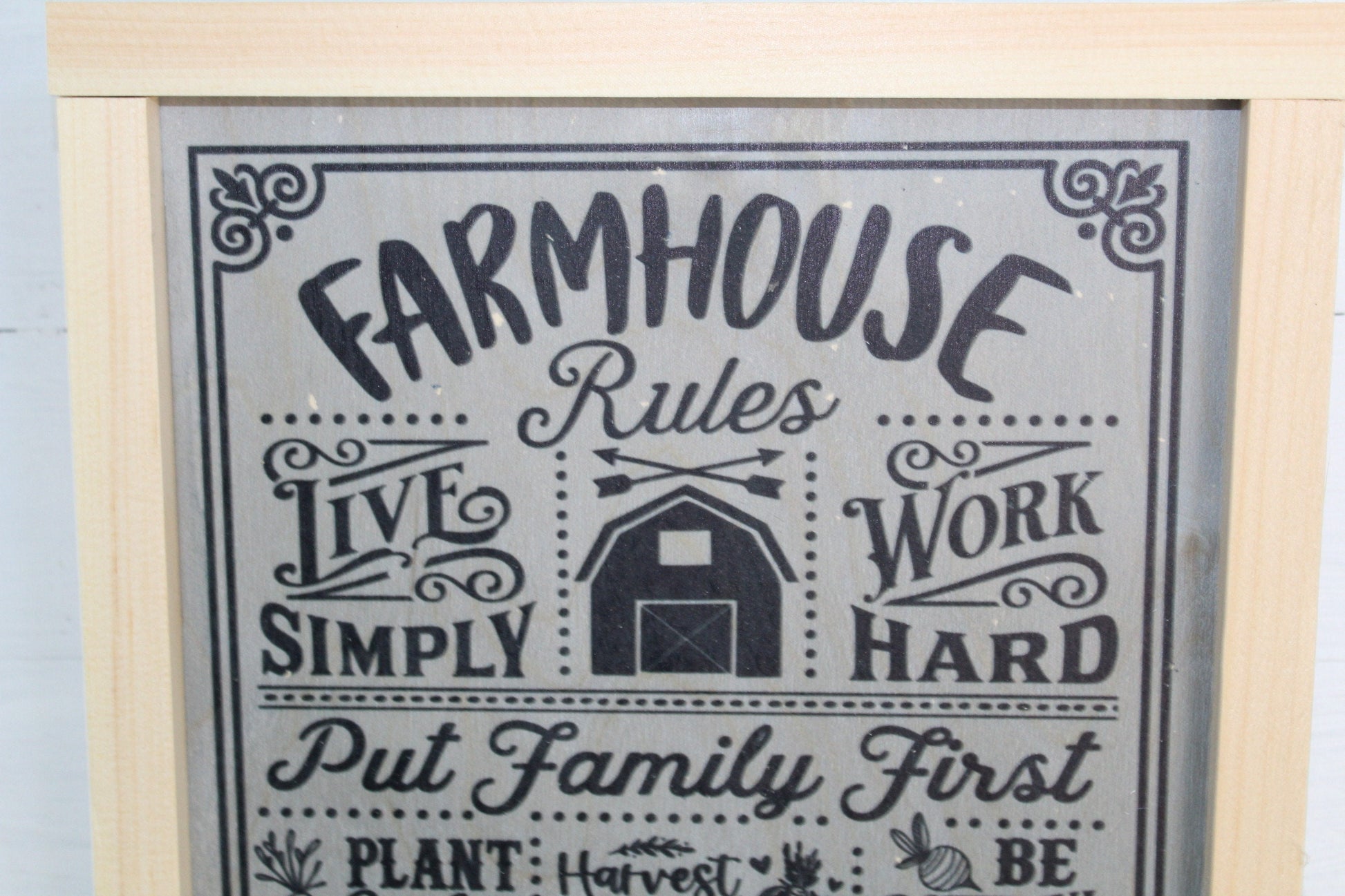Farmhouse Rules List Wood Sign Farmer Farm Barn Plant Harvest Cow Wall Hanging Simply Work Hard Decoration Standard Principles Rustic Code