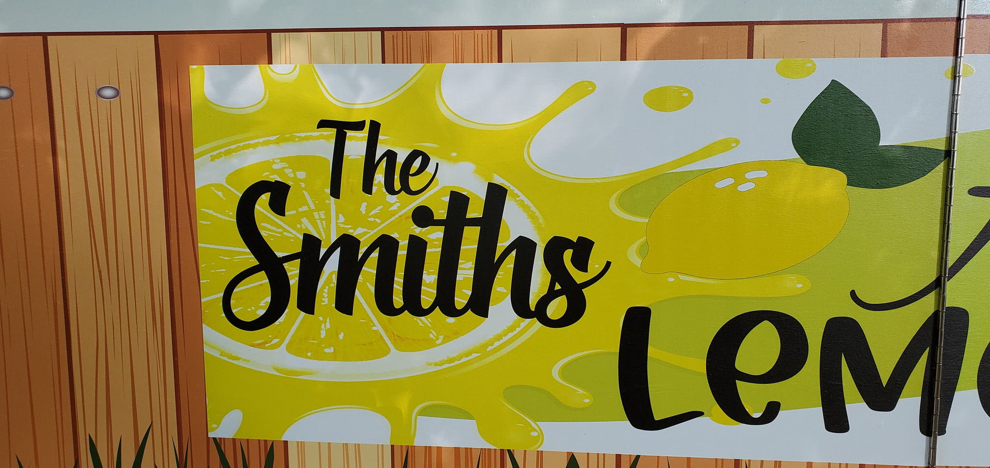 Folding lemonade stand decor