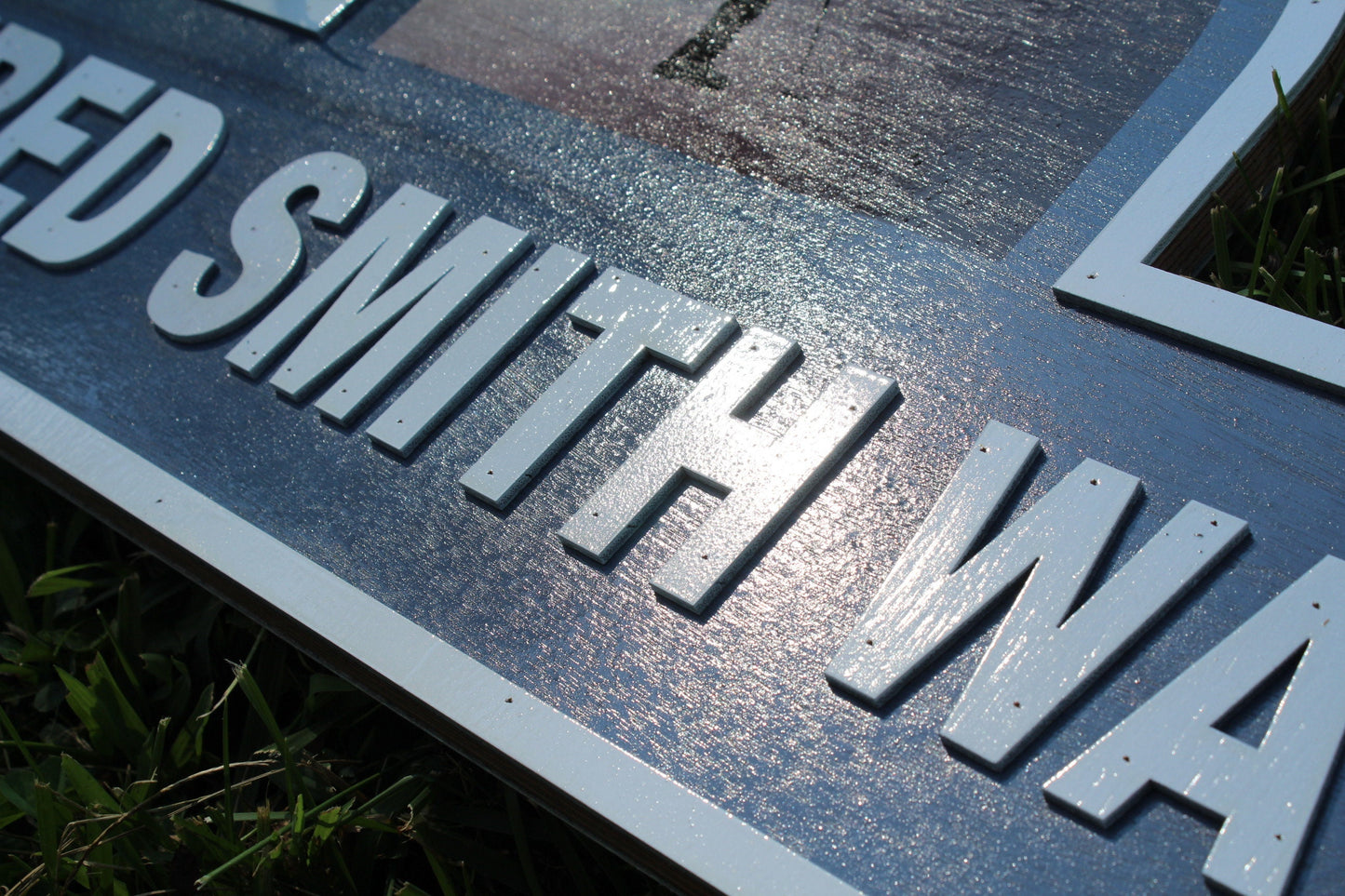 Logo Image Large Round Custom Wood Sign Can Be Hanging Indoor Outdoor Printed Image Raised 3D off the board Golf Name of Business Direction