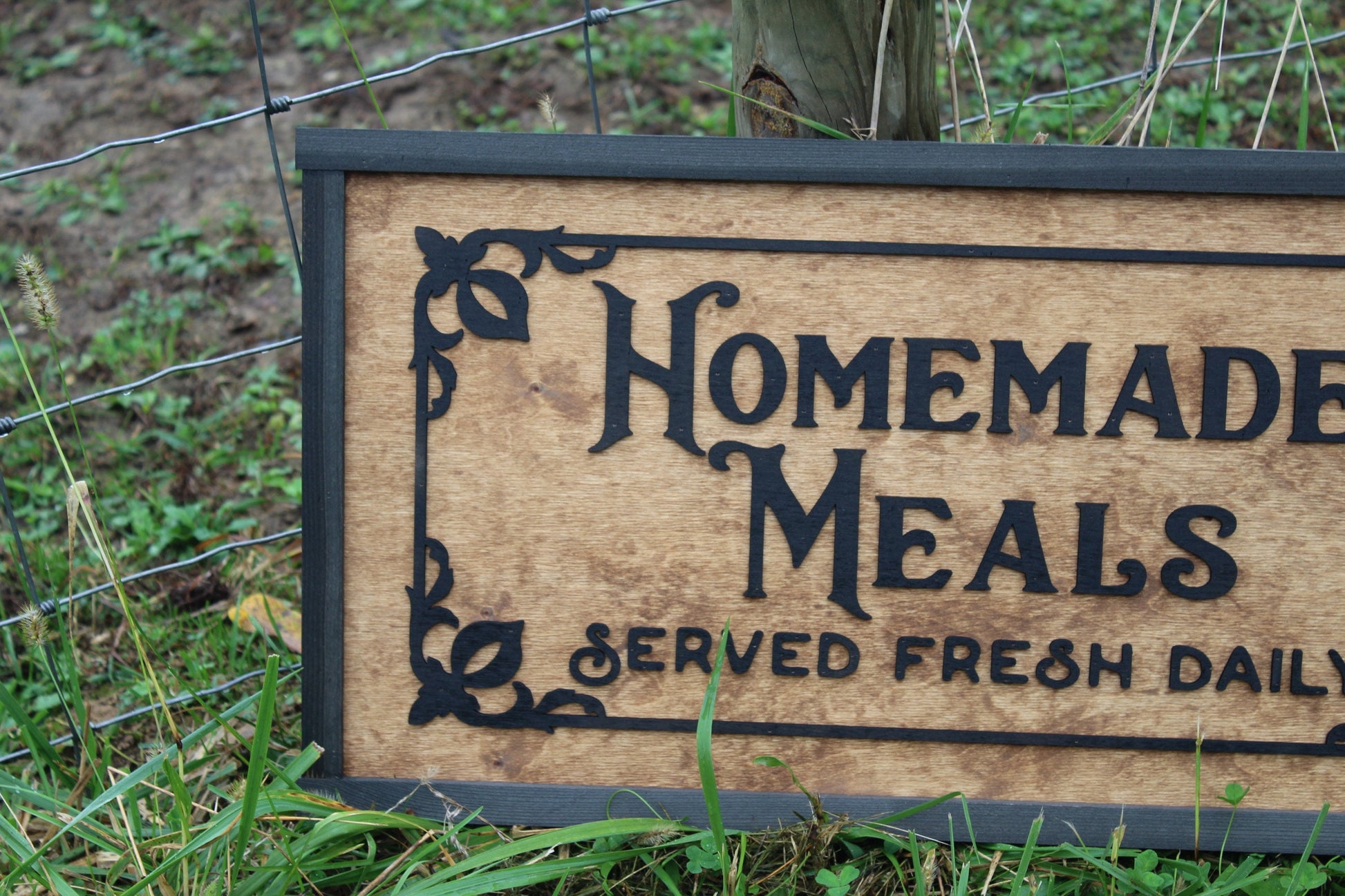 Grandma Mom Aunt Gift Homemade Meals Served Fresh Daily 3D Raised Handmade Wood Sign Decor Kitchen Decor Around The Table Cook With Love