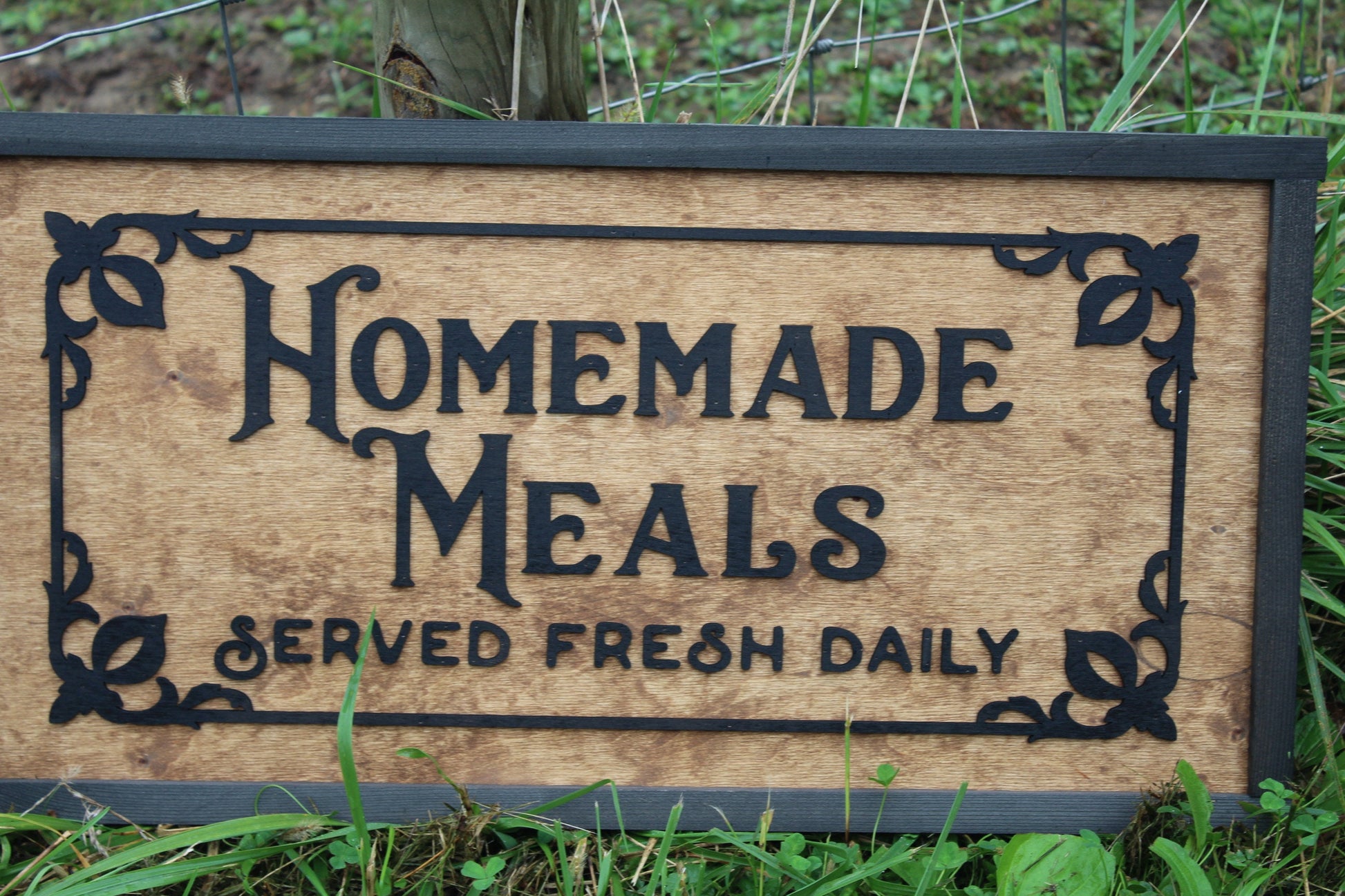 Grandma Mom Aunt Gift Homemade Meals Served Fresh Daily 3D Raised Handmade Wood Sign Decor Kitchen Decor Around The Table Cook With Love