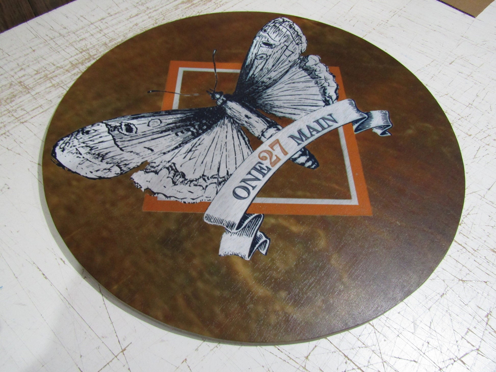 Custom Large Round Business Sign Your Logo Moth Stained Wood Printed Image Small Business Circle Plaque Home Decor Front Door Store Front