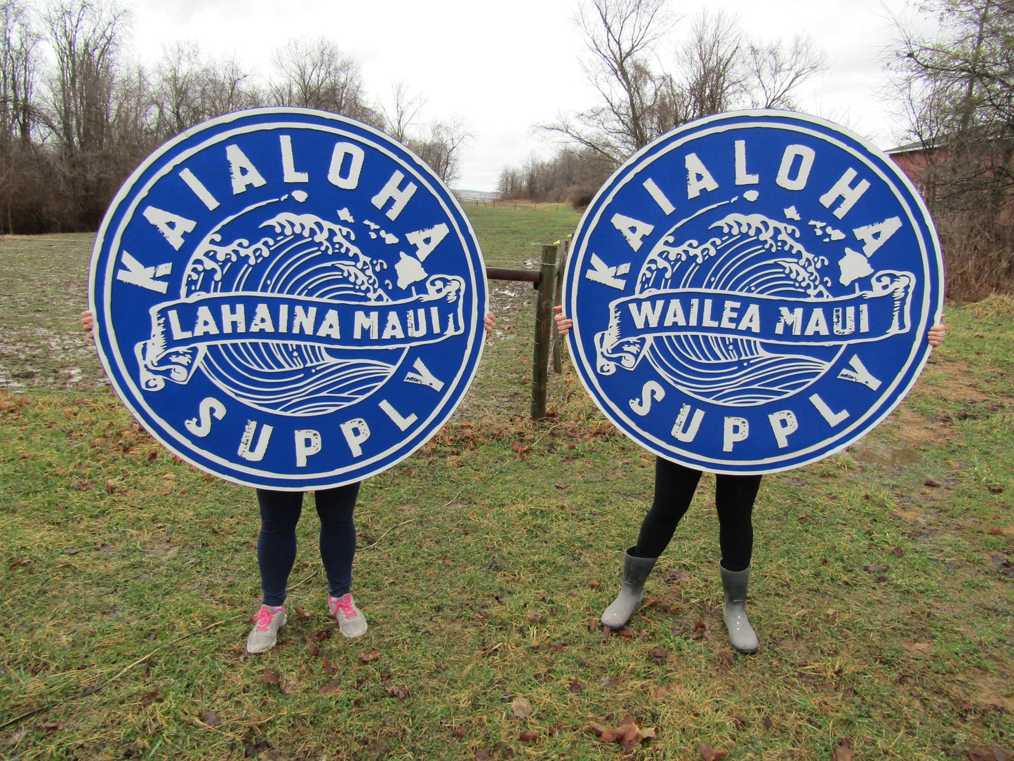 lot of 2 Extra Large Round Custom Signs Commerical Signage Signs Matching Business Logo Free Ship To Hawaii Made To Order Supply Store Ocean