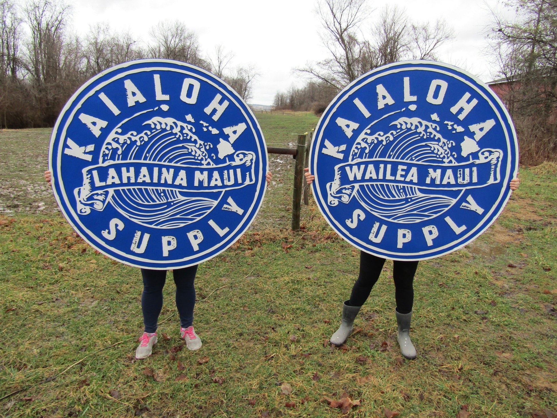 lot of 2 Extra Large Round Custom Signs Commerical Signage Signs Matching Business Logo Free Ship To Hawaii Made To Order Supply Store Ocean