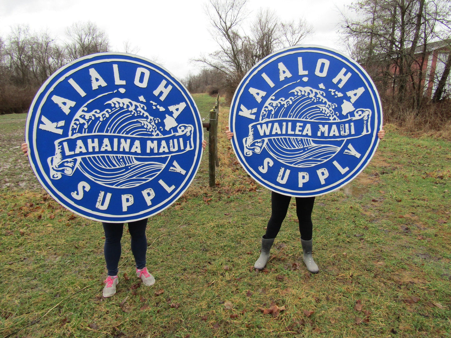 lot of 2 Extra Large Round Custom Signs Commerical Signage Signs Matching Business Logo Free Ship To Hawaii Made To Order Supply Store Ocean