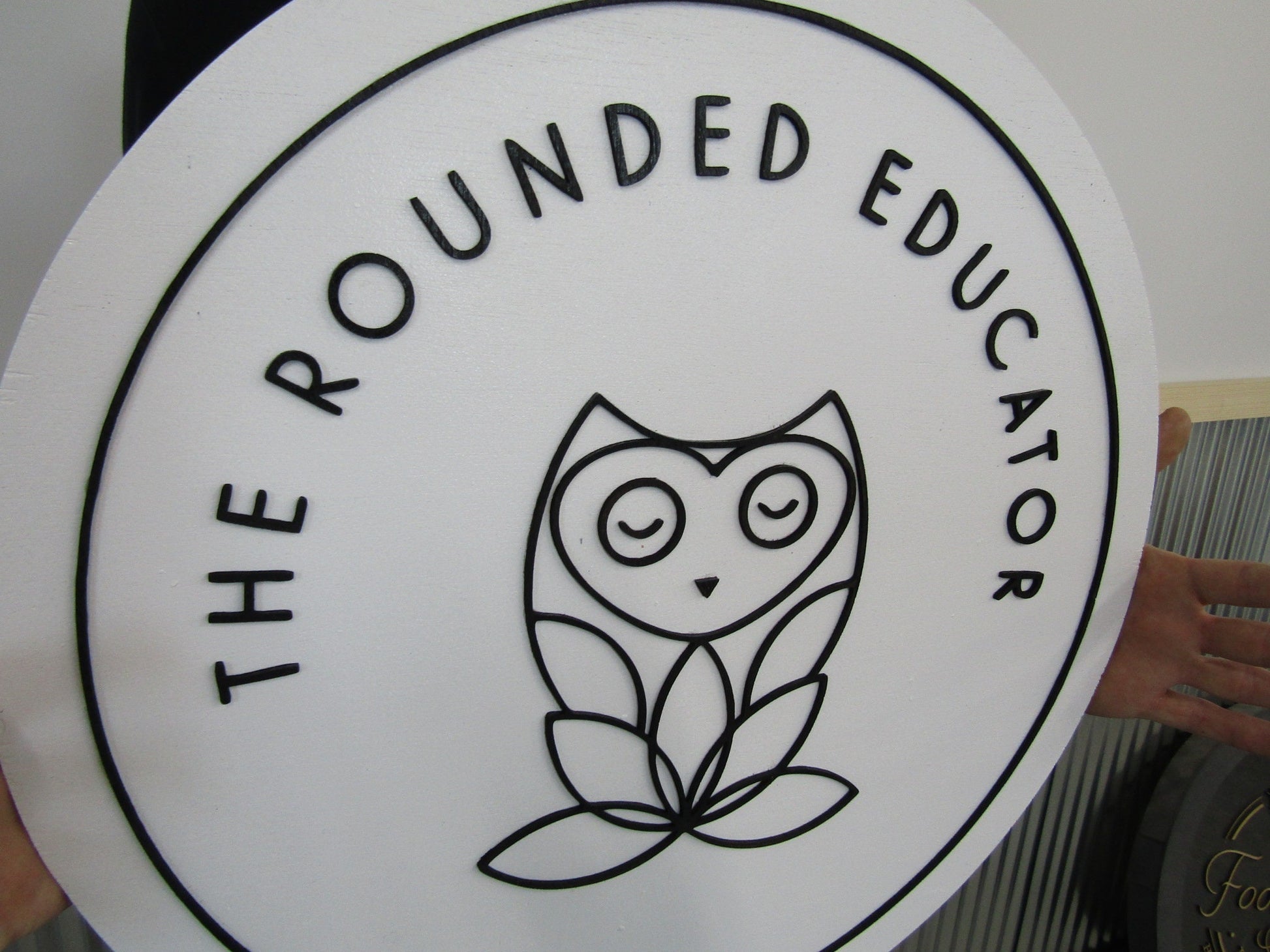 Custom Sign Round Commerical Signage Minimalist Made to Order Rounded Educator Owl Store Front Small Shop Logo School Circle Wooden Handmade