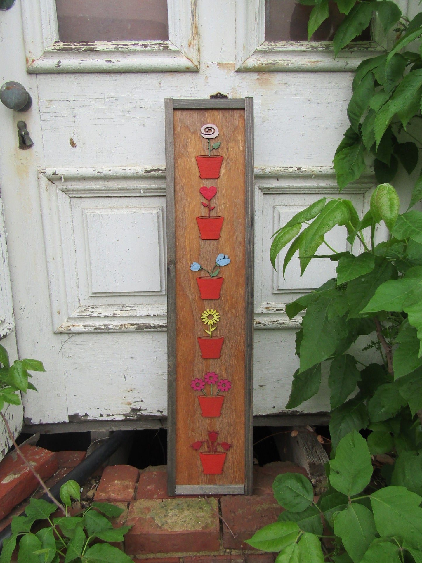 Gardener Flowerpots Rustic Farmhouse Decor Vertical Sign Terra Cotta Daisy Tulip Love of Plants Gift Seasonal Wooden Handmade Decor Daisy