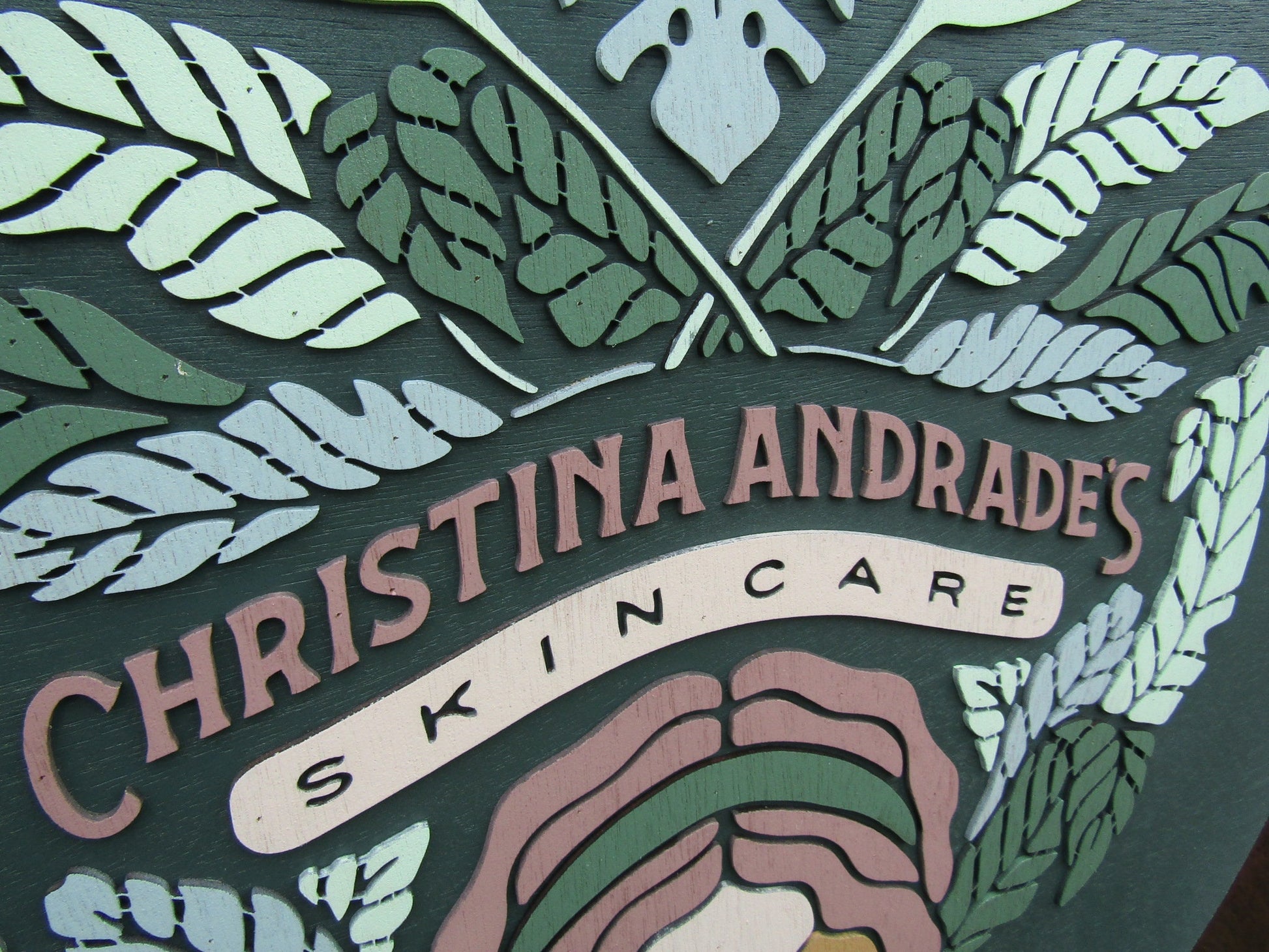 Custom Skincare Beautiful Garden Face Hands Actual Logo Spa Wellness Handmade Wooden Round Sign Commerical Signage 3D Natural Tropical