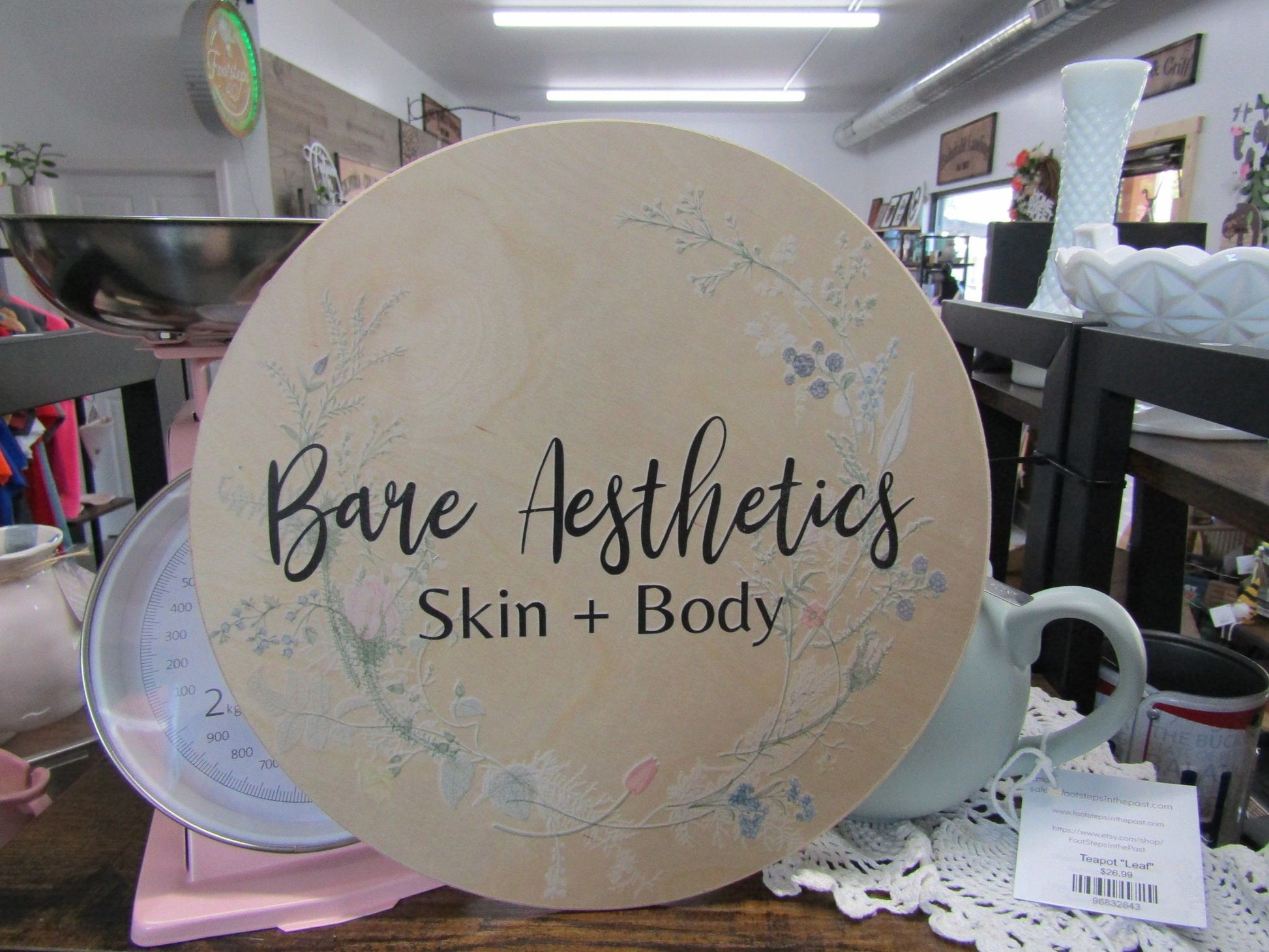 Custom Bare Aesthetics Skin and Body Round Floral Lightweight Business Small Shop Printed Wood Your Logo Circle Booth Vendor Table Wall Sign