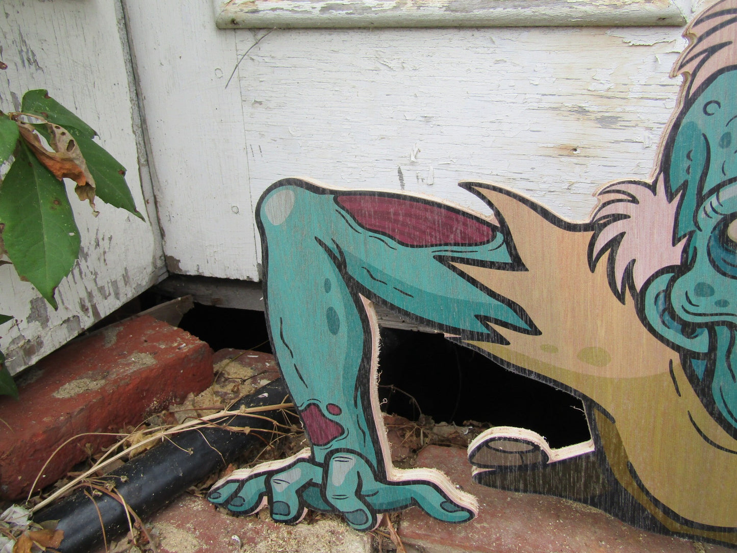 Zombie crawling from the ground scary happy Halloween yard decor great for trick or treat wood sign