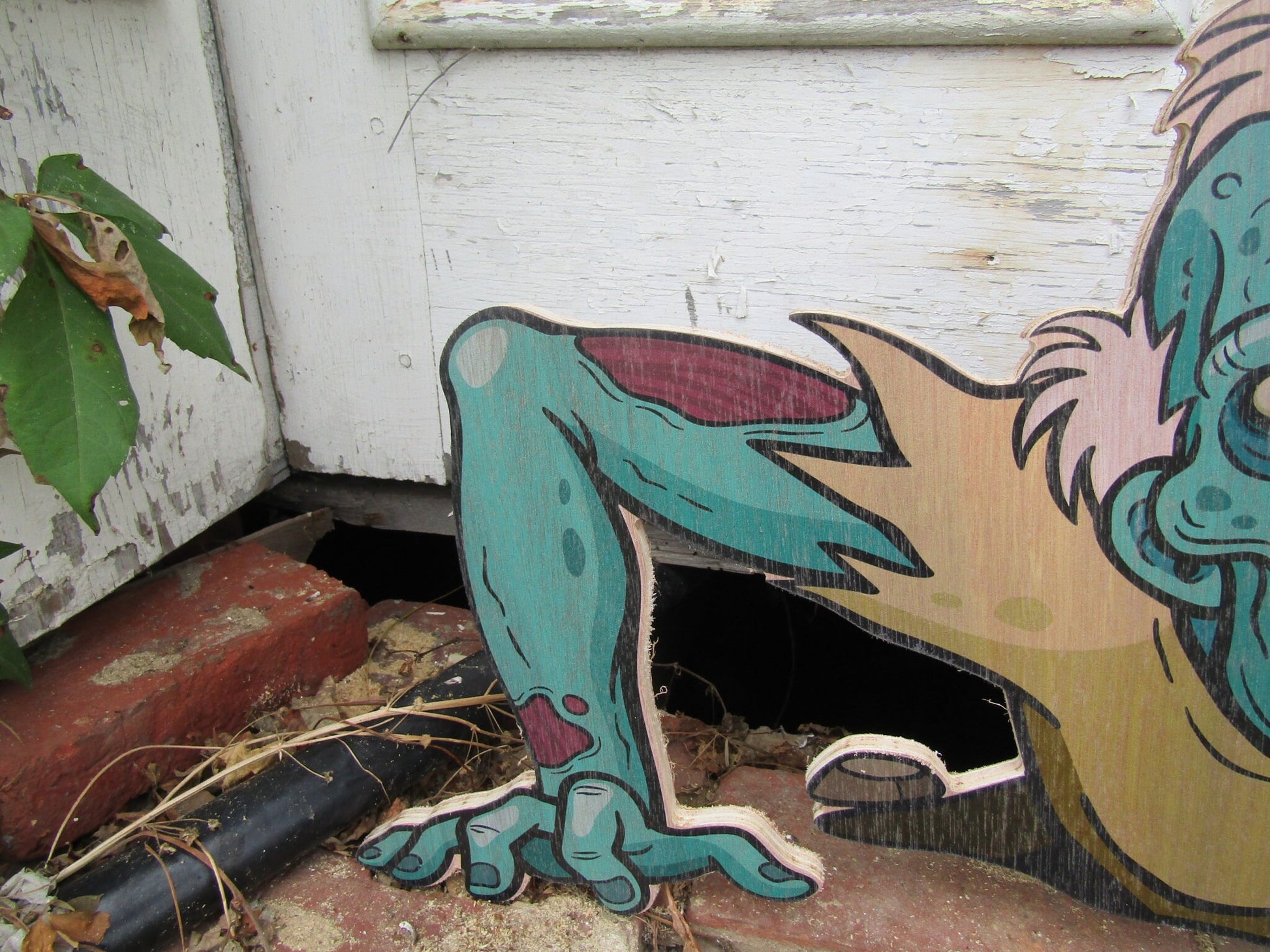 Zombie crawling from the ground scary happy Halloween yard decor great for trick or treat wood sign