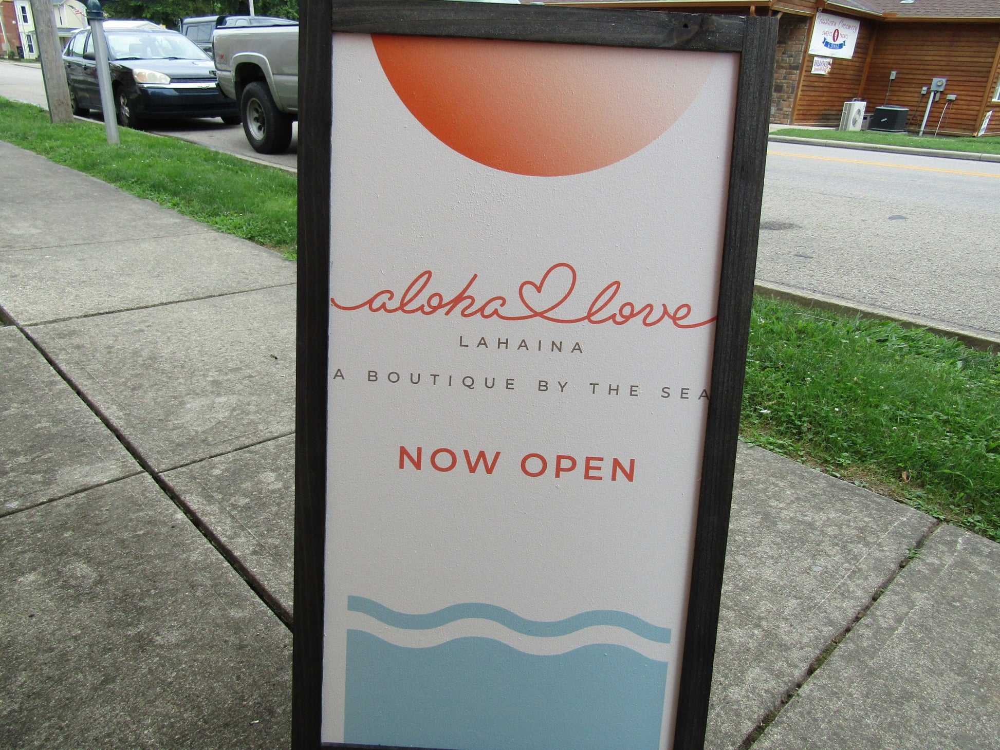 Boutique Aloha Boardwalk Free Standing Sign By The Beach Full Color Printed on Wood Your Logo Sidewalk Sign Wooden Sign A Frame Advertising