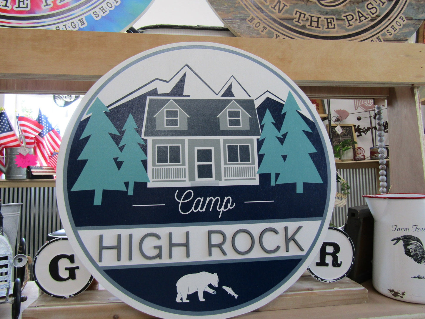 Custom Wooden Sign Commerical Signage Uv printed Logo 3D Letters Color Personalized Round Campground Mountains Cabin Woods Forest Bear Fish