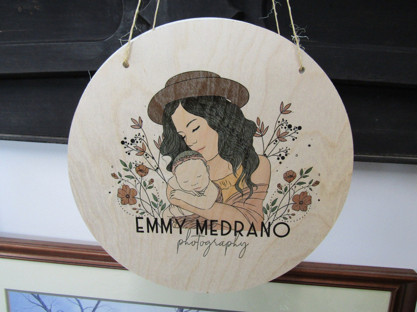 Custom Wooden Sign Photography Printed Logo Image Commerical Signage Business Round Lightweight Door Hanger Photographer Floral Company Name