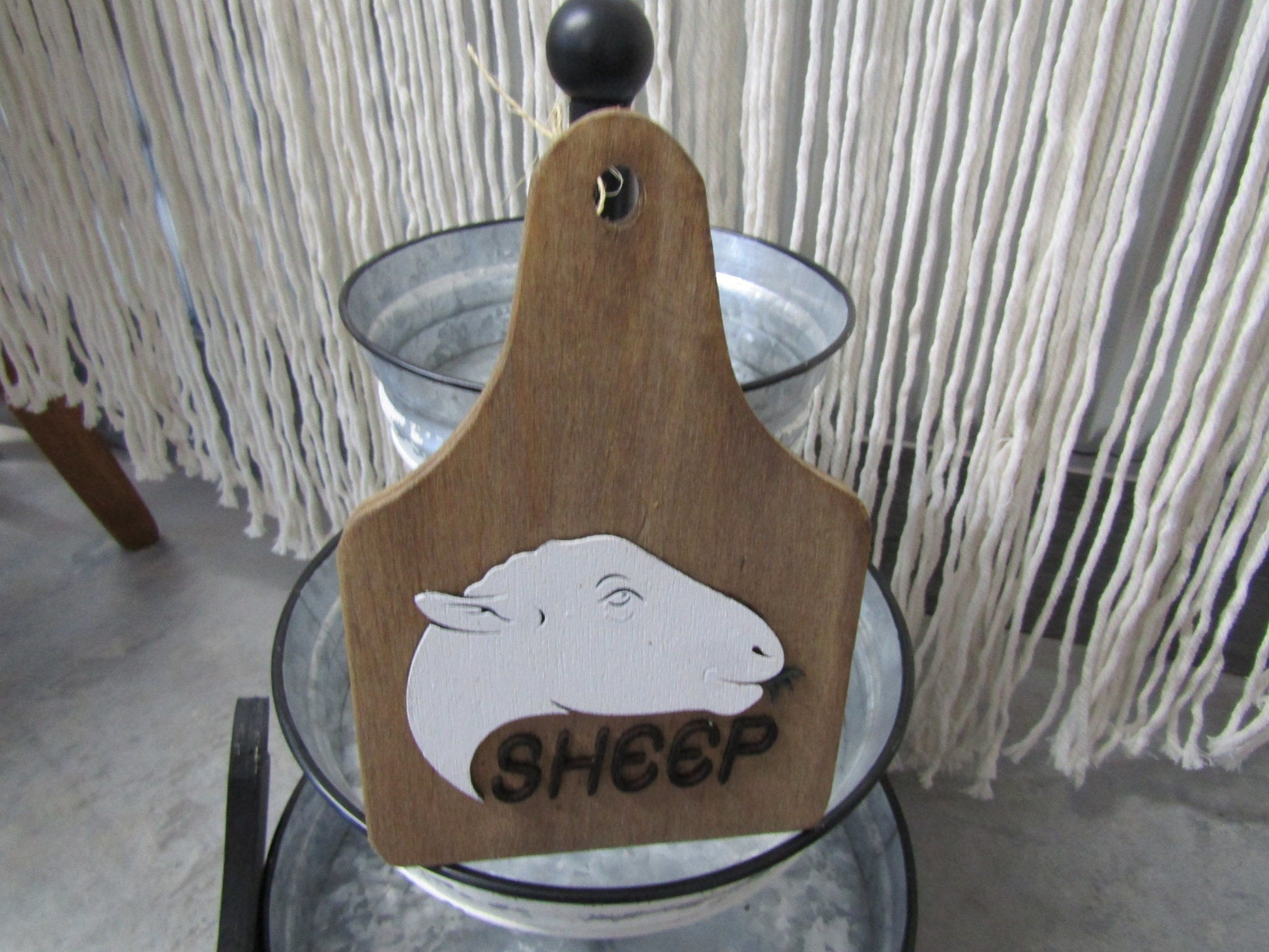 Sheep Farm Animal Wooden Ear Tag Teir Tray Decor Farmhouse Decor Wood Small Rustic Country Style Decoration Livestock Kitchen