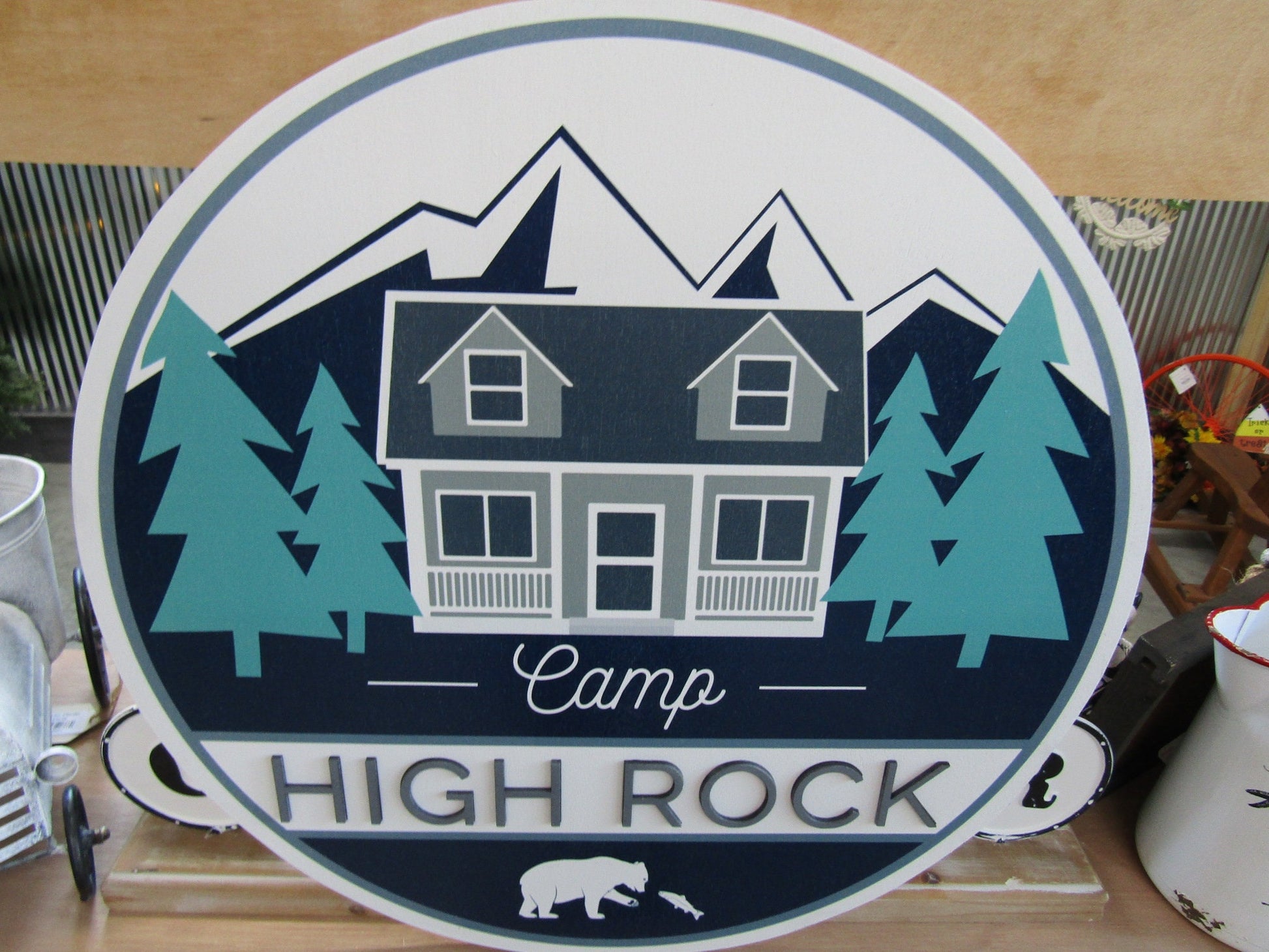 Custom Wooden Sign Commerical Signage Uv printed Logo 3D Letters Color Personalized Round Campground Mountains Cabin Woods Forest Bear Fish