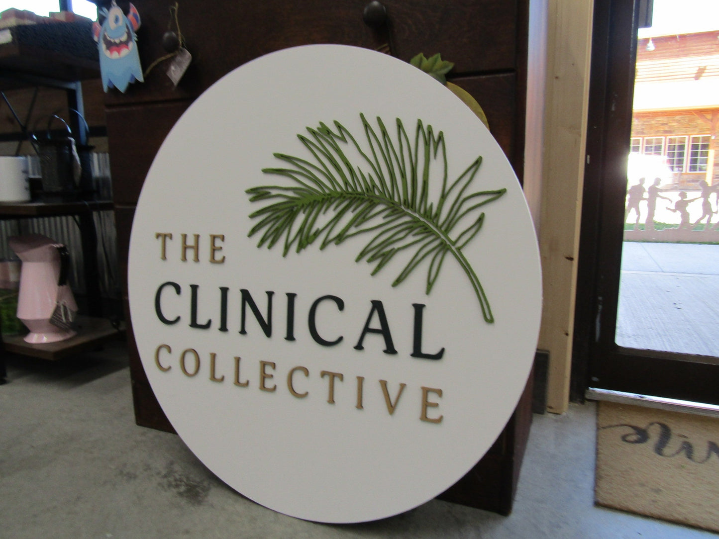 Personalized Commerical Custom Signage Clinic Palm Leaf Feather Care Center Round 3D Raised Wooden Sign Handmade Business Entrance Desk