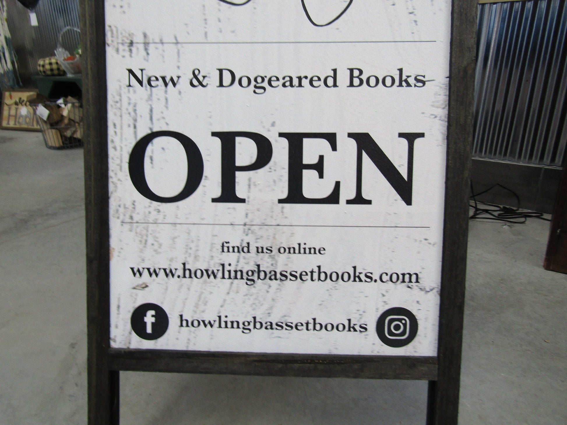 Custom Book Store Front Sign A frame Dog Basset Hound Freestanding Logo Personalized Business Commerical Signage Foldable Wooden Outdoor