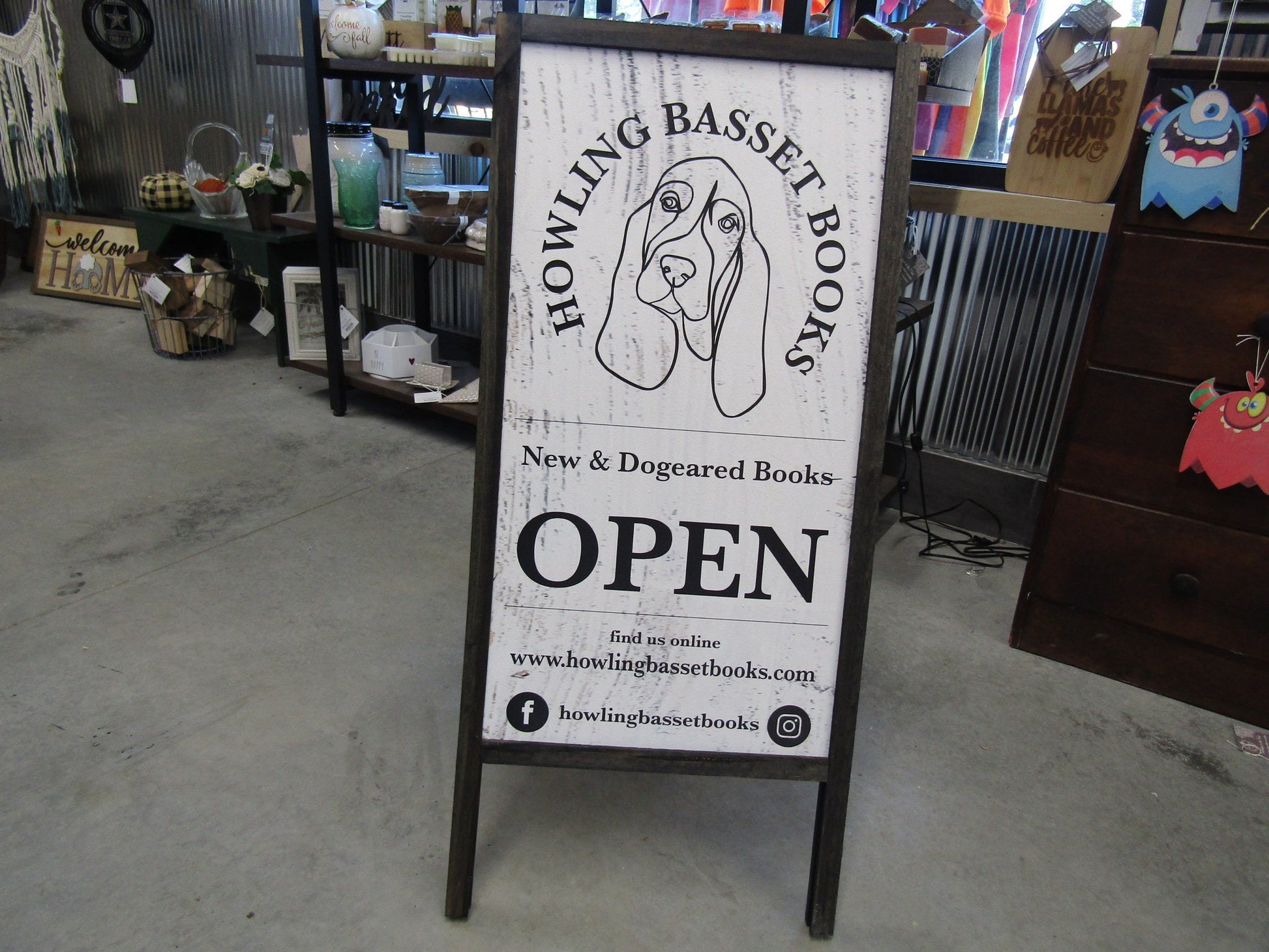 Custom Book Store Front Sign A frame Dog Basset Hound Freestanding Logo Personalized Business Commerical Signage Foldable Wooden Outdoor