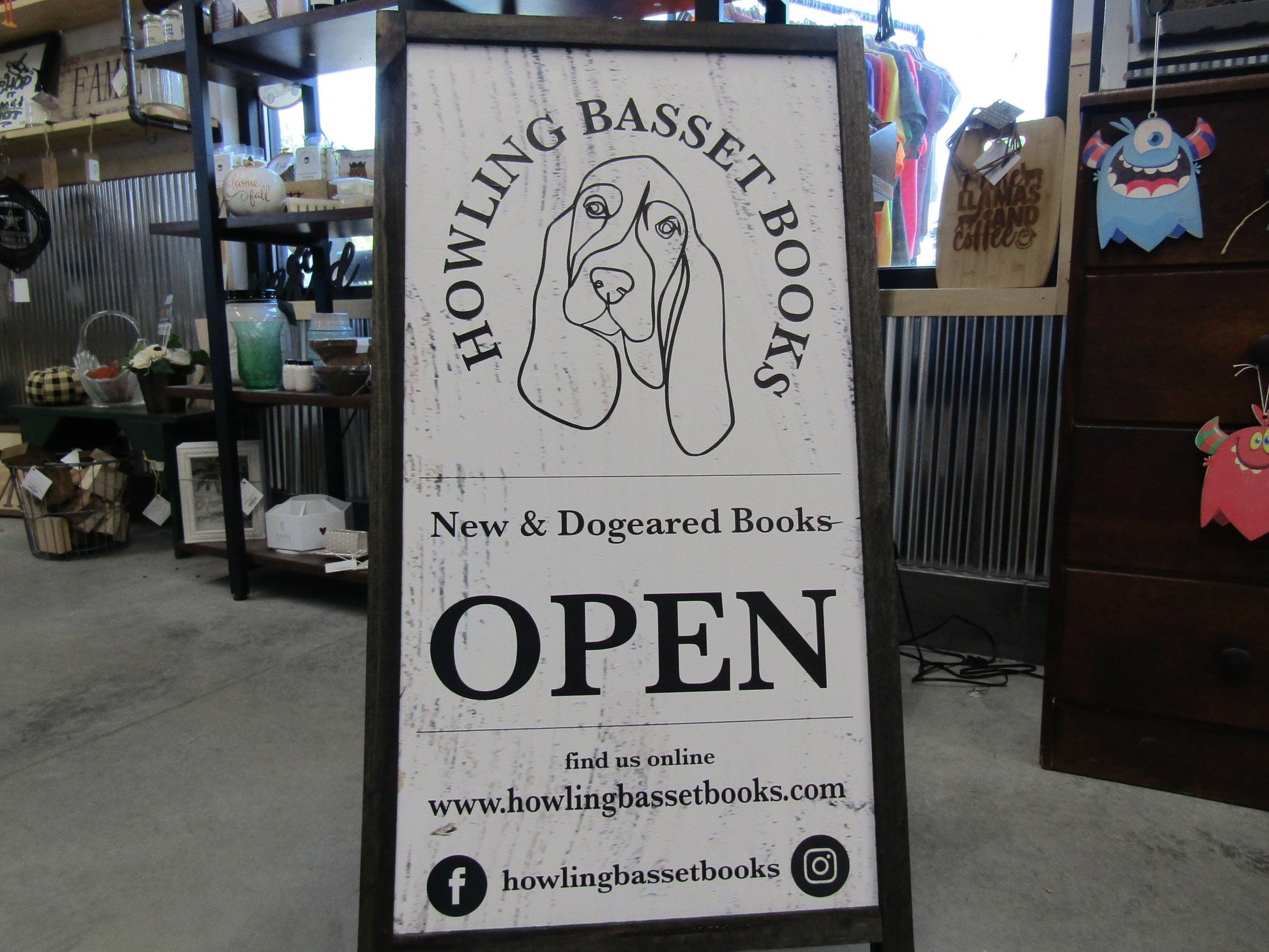 Custom Book Store Front Sign A frame Dog Basset Hound Freestanding Logo Personalized Business Commerical Signage Foldable Wooden Outdoor