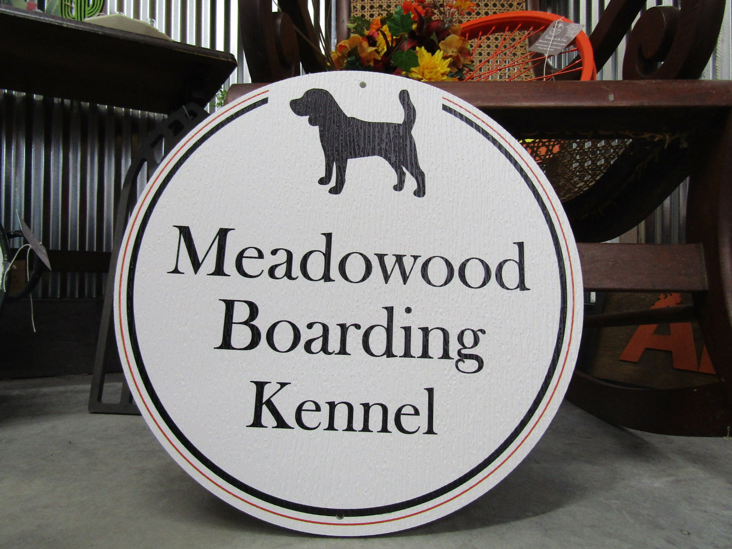 Custom Weatherproof PVC Boarding Kennel Pet Dog Round Logo Ready To Install Uvprinted Ink Commerical Signage Fade Mold Resistant All Weather