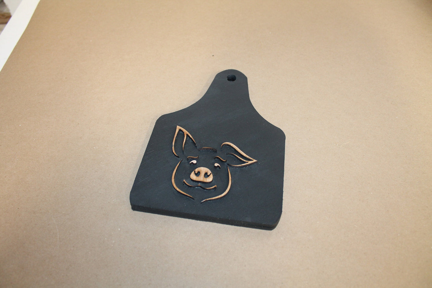 Pig Swine Farm Animal Wooden Ear Tag Teir Tray Decor Farmhouse Decor Wood Small Rustic Country Style Decoration Livestock Kitchen