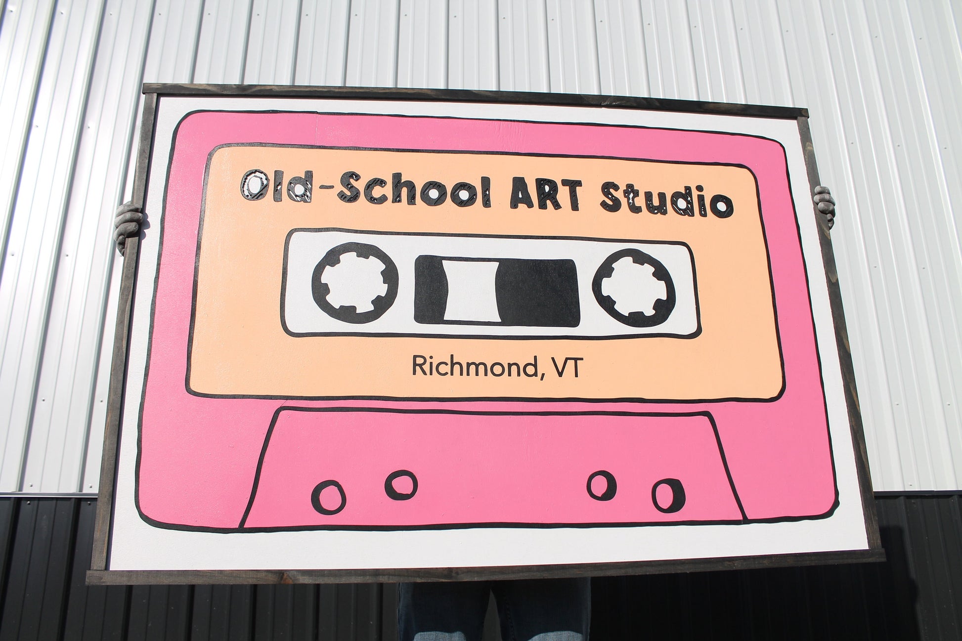 Visit Our Independent Shop sign