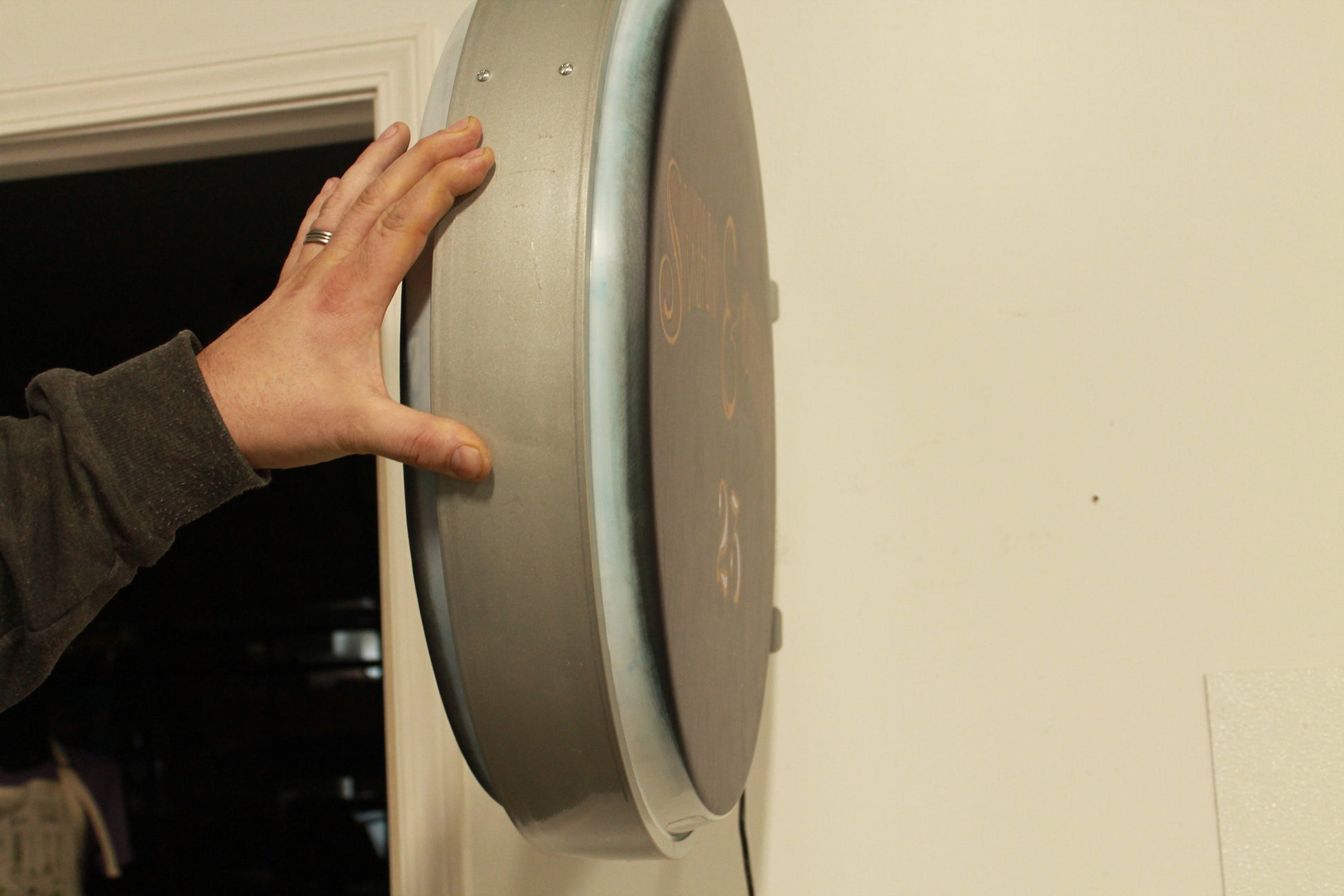 Custom Tattoo Sign Outdoor LED Sign Round Light Sign Tattoo Parlor