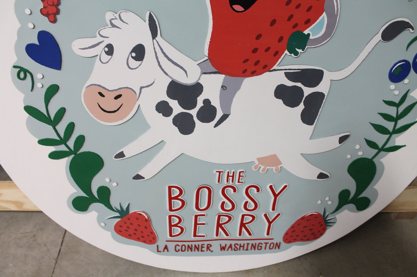 Cow Dairy Strawberry Custom Sign Round Business Commerical Signage Made to Order Store Front Small Shop Logo Circle Wooden Handmade