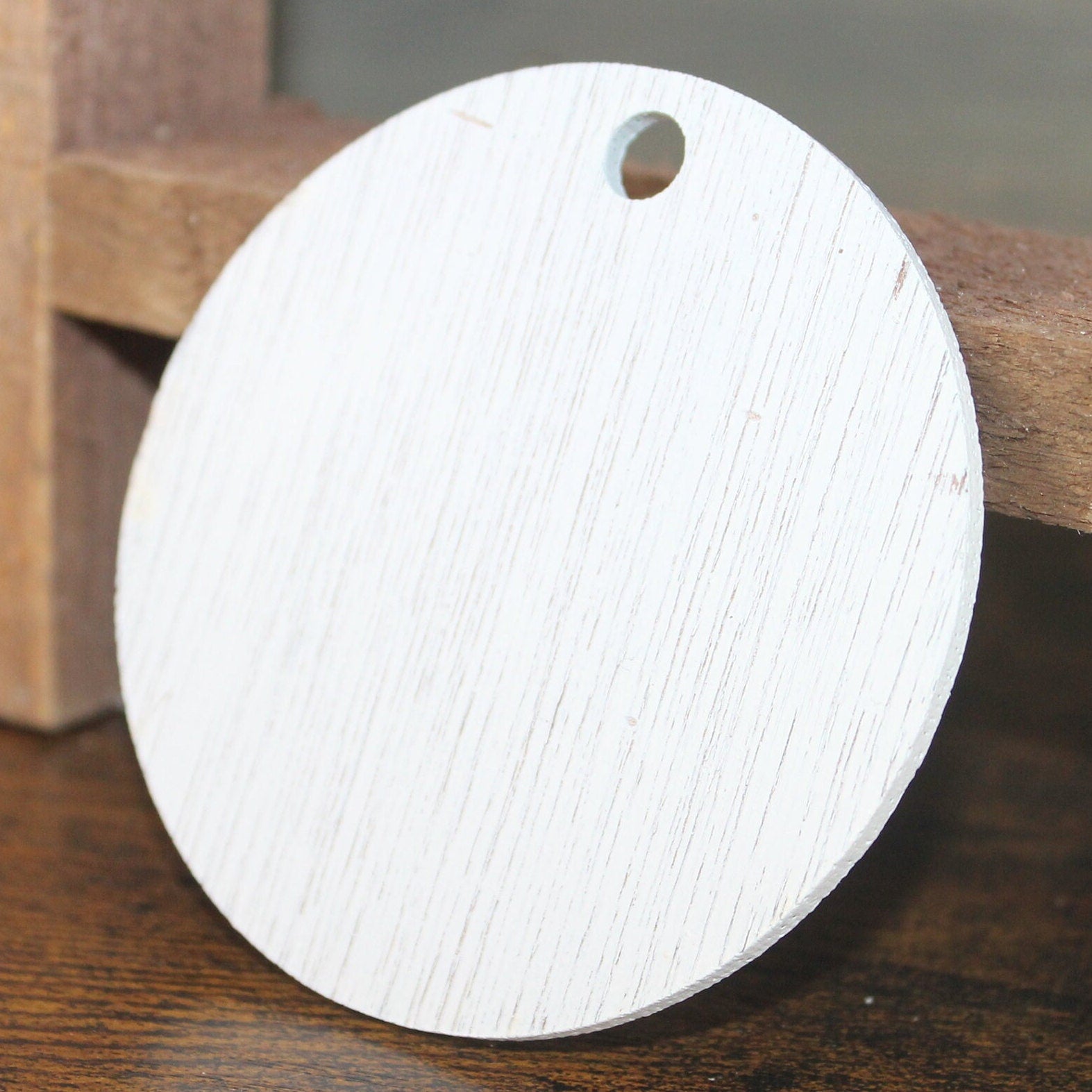 Grumpy Cat Siamese Himalayan Keychain Christmas White Wood Mistletoe Santa Hat Ornament Blue Eyes Feline Decoration Décor Circle Sign Gift