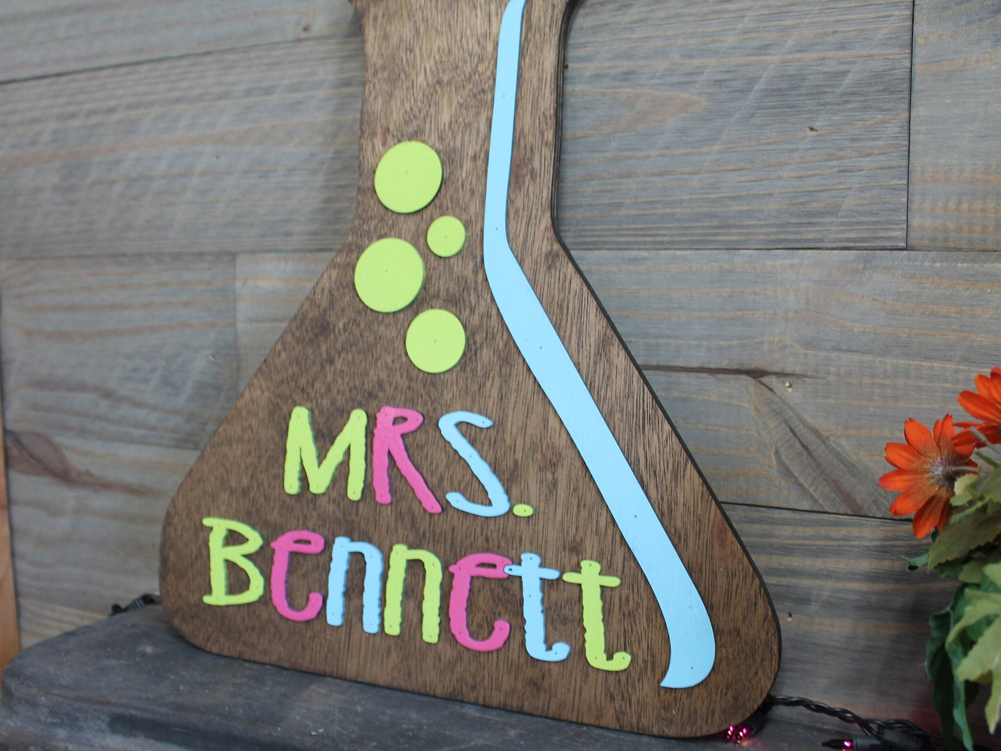 Custom Beaker Science Teacher Chemistry Experiment Personalize Sign Contoured Door Hanger Classroom 3D Made to Order Wooden Handmade