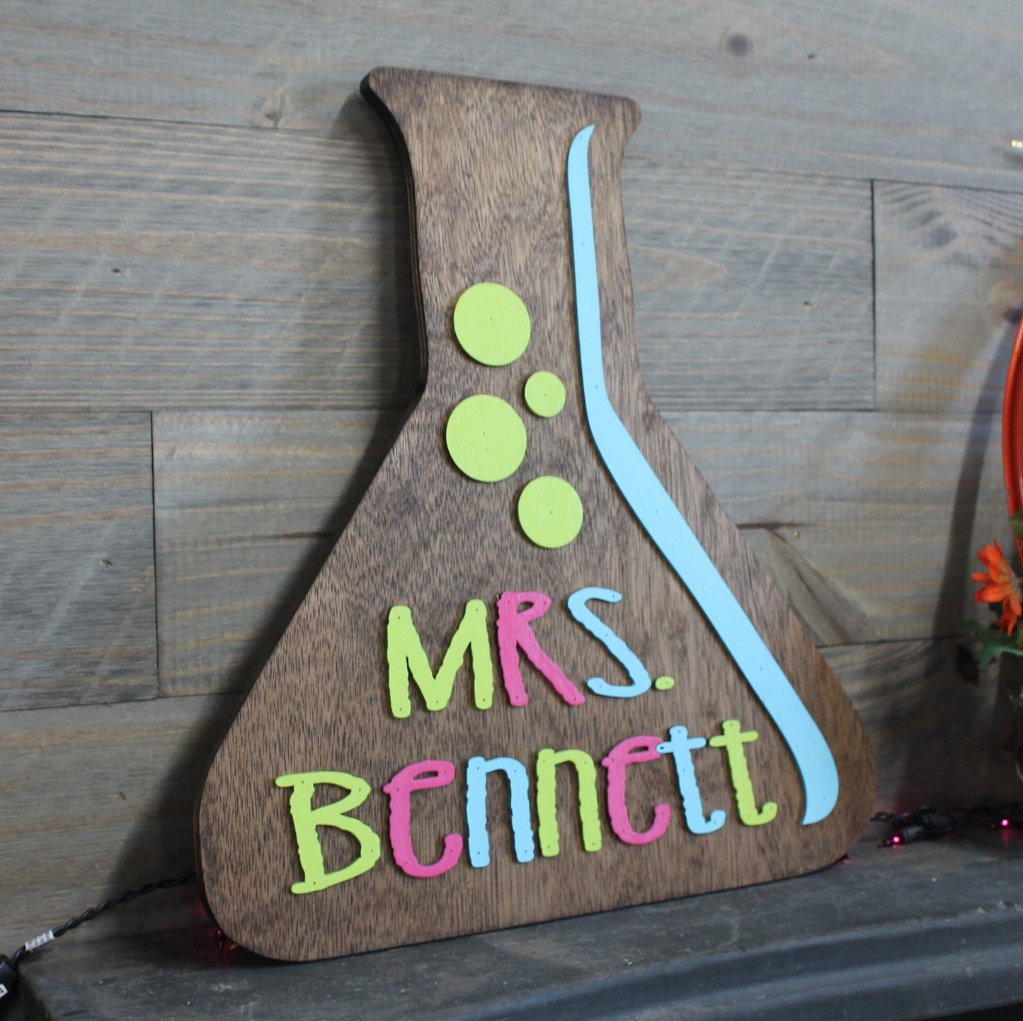 Custom Beaker Science Teacher Chemistry Experiment Personalize Sign Contoured Door Hanger Classroom 3D Made to Order Wooden Handmade