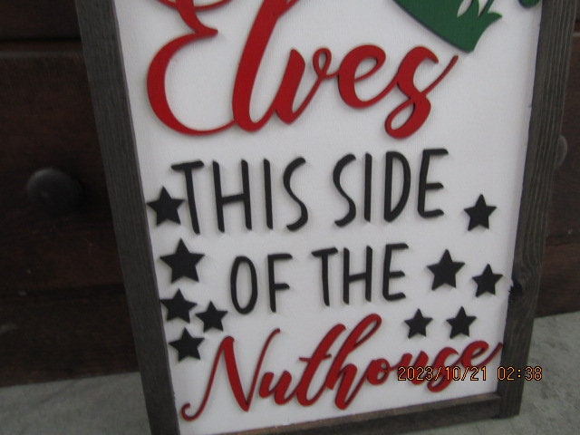 Jolly Elves Nuthouse Jolliest Bunch Raised Text Sign Merry Christmas Wood Decoration Winter 3D Red Green Framed Seasonal Primitive