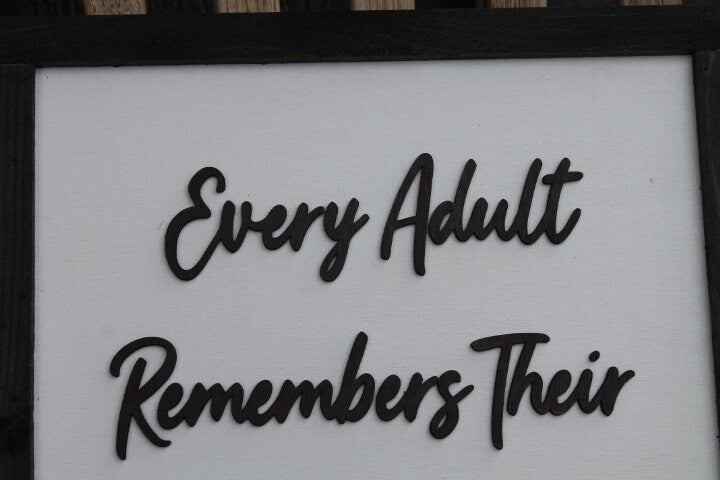 Favorite Teacher Remembers Thankful Teacher life Impact Gift Appreciation Square School Education Rustic Wood Sign 3D Lettering Framed Decor