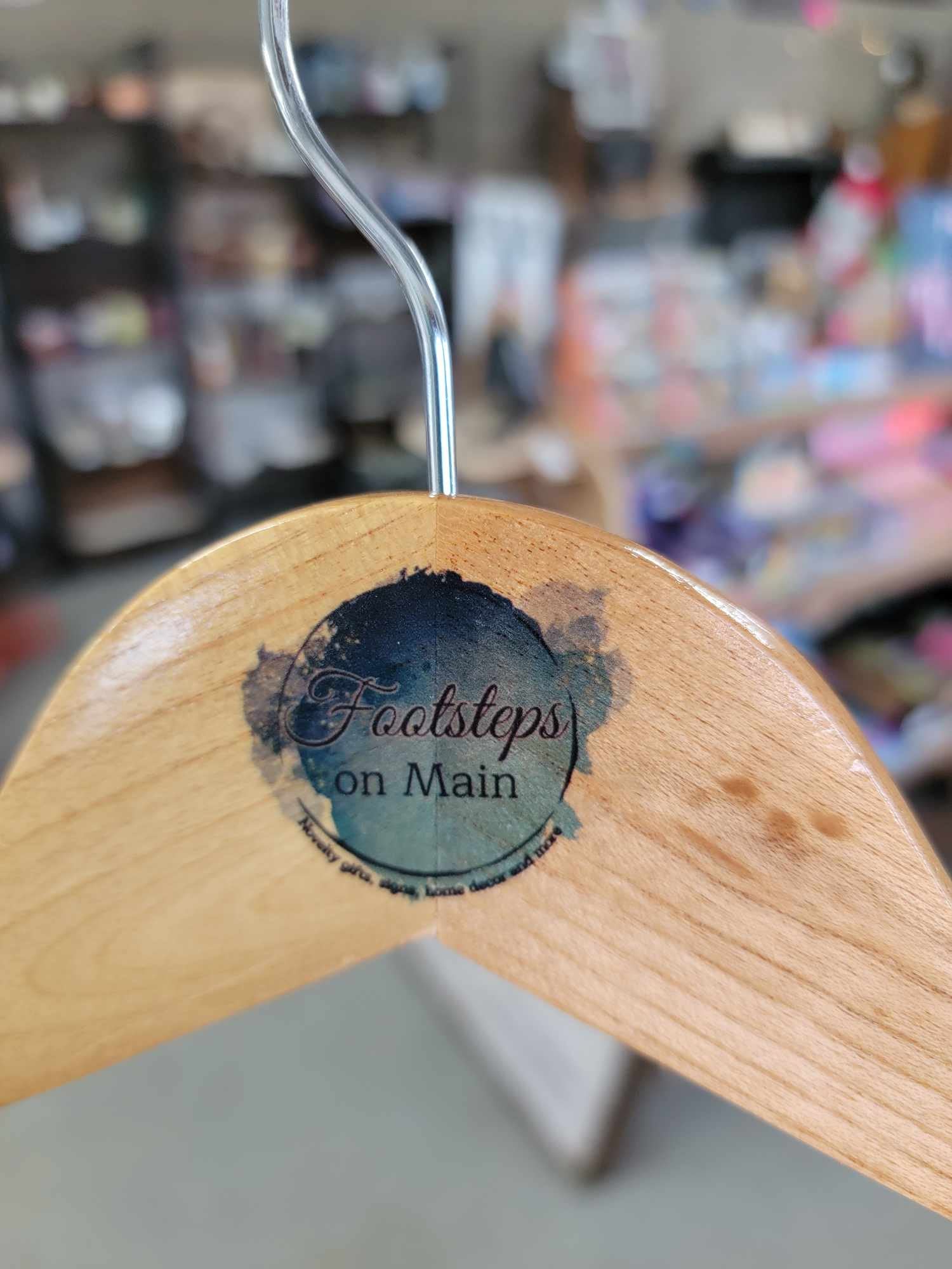 Clothing Boutique Hangers Custom Clothes Tshirt Shop Watercolor Printed Hard Wood Use Your Logo Color Ink Customization Logo Personalized