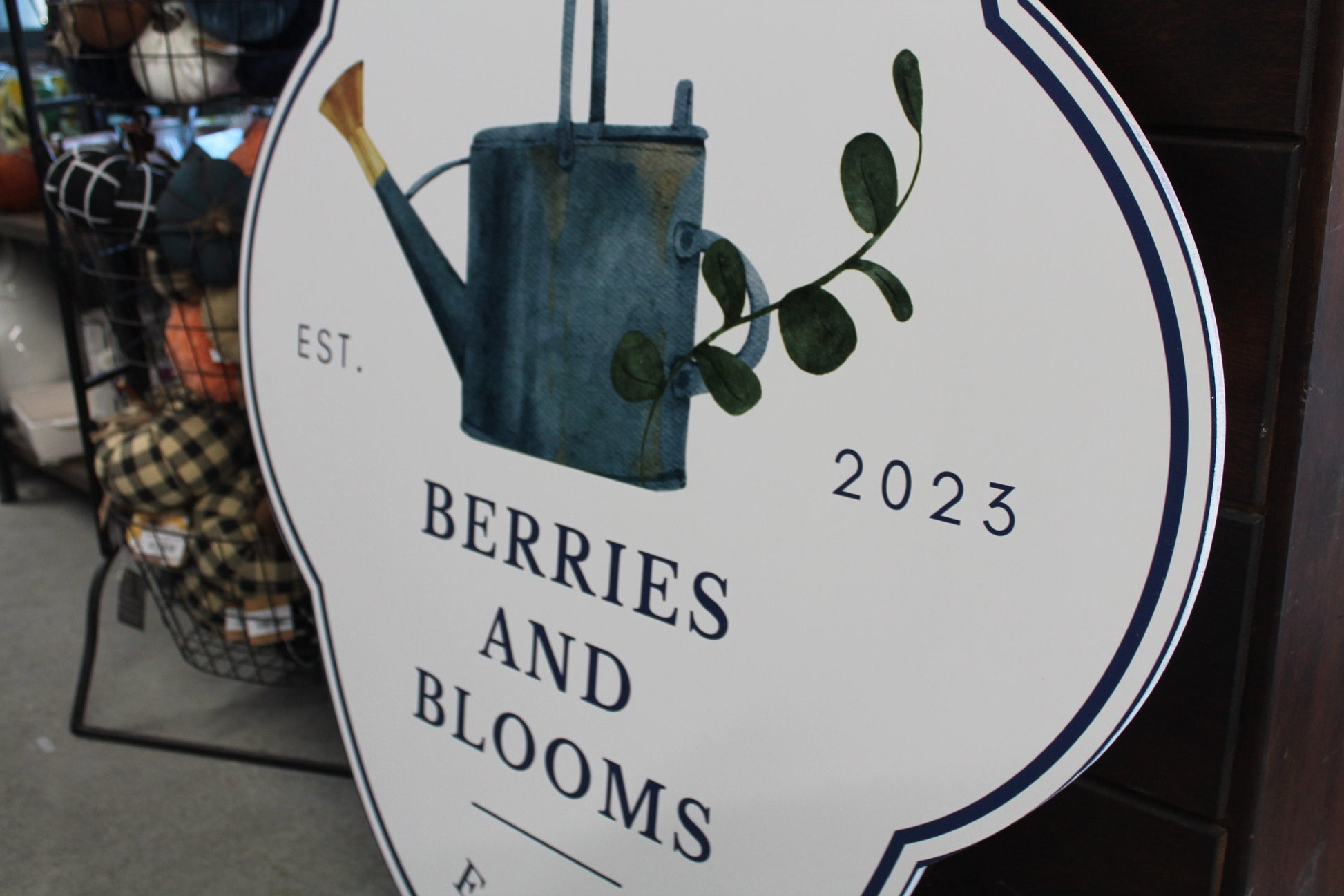 Contour UPick Garden Sign Watering Can Smooth Outdoor Custom Made Sign PVC Weather Water Proof Sturdy Fade Mold Resistant Printed Any Color