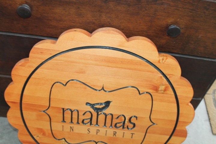 Wood Scalloped Carved Bird Engraved Color Filled Business Commerical Signage Your Logo Handmade Custom Oversized Pine Wood Round Sign