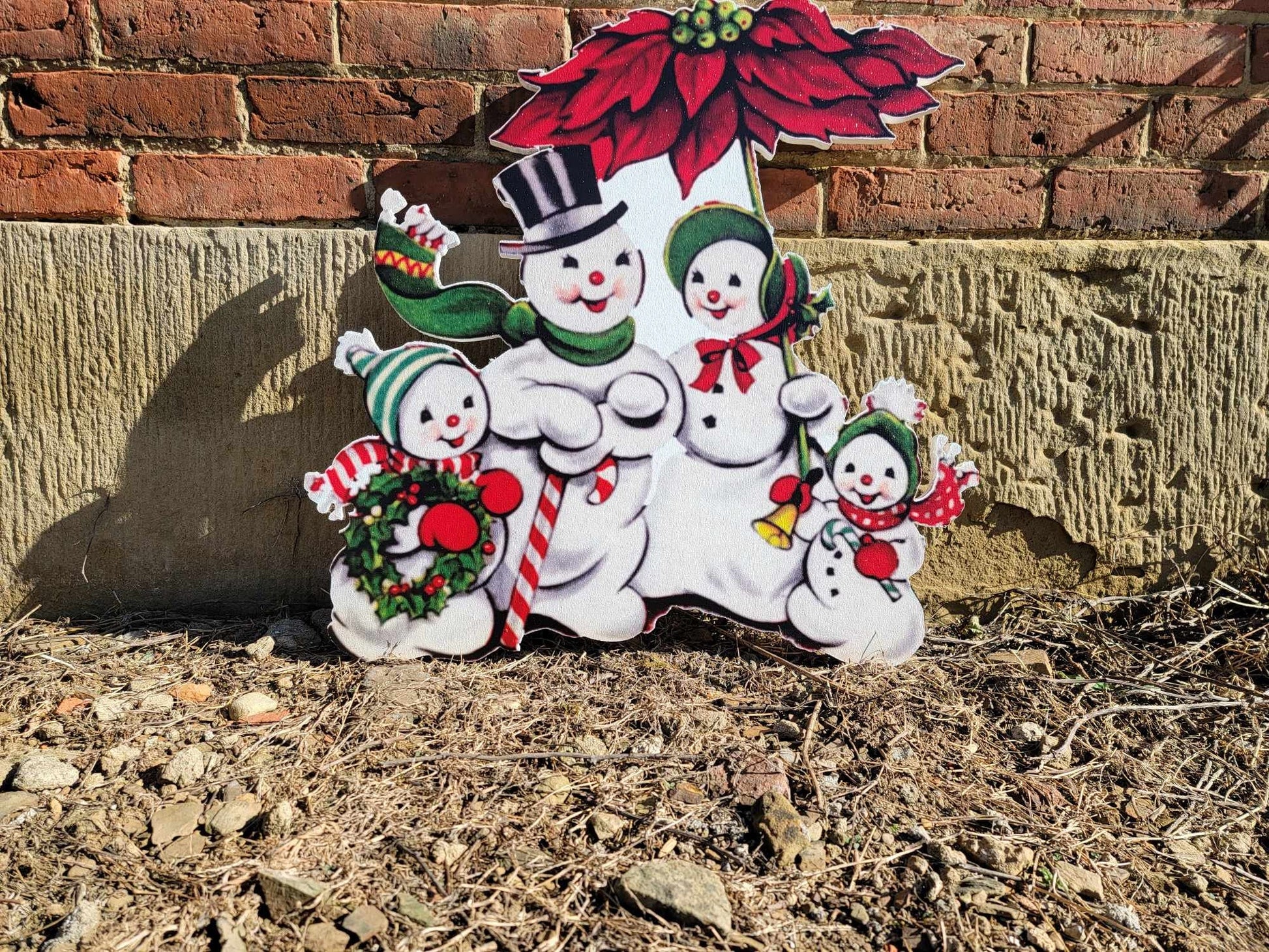 Vintage Yard Art Wood Winter Snowman Family Poinsettia Yard Sign Decorations Yard Decor Christmas Outdoor Printed image