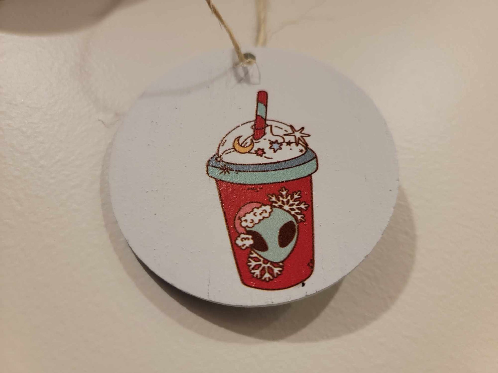 Extraterrestrial Alien Coffee Drink Cryptic Ornament Collector Mythical Printed Keychain Giftable Gift for Him Gift for her Wooden