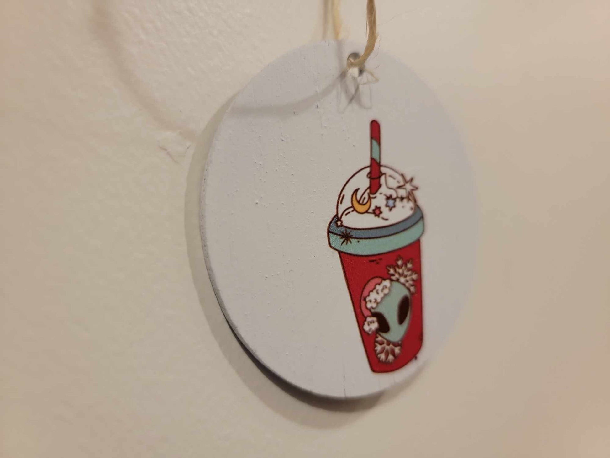 Extraterrestrial Alien Coffee Drink Cryptic Ornament Collector Mythical Printed Keychain Giftable Gift for Him Gift for her Wooden