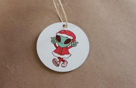 Extraterrestrial Alien Peace Santa Suit Cryptic Ornament Collector Mythical Printed Keychain Giftable Gift for Him Gift for her Wooden