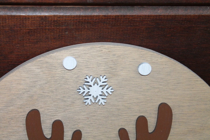 Peeking Deer Winter Snow Chilly Cold Christmas Rudolph Reindeer Handmade Home Decor Sign Door hanger Wall art Cute Red Cartoon