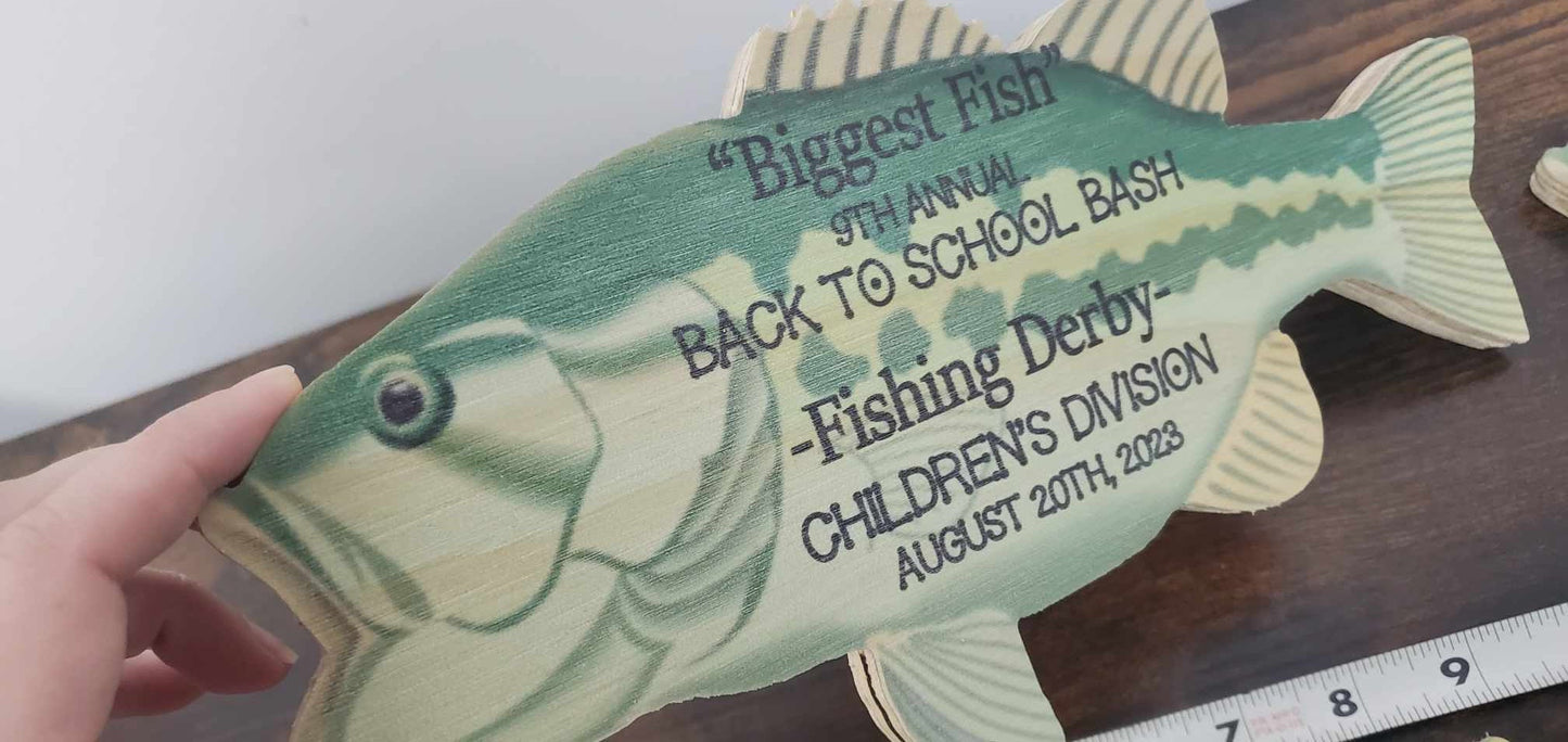 Customizable Fish Plaque Fisher Gift for men Gift for him Personalized Fisherman Bass Largemouth Printed Color Wooden Man Cave