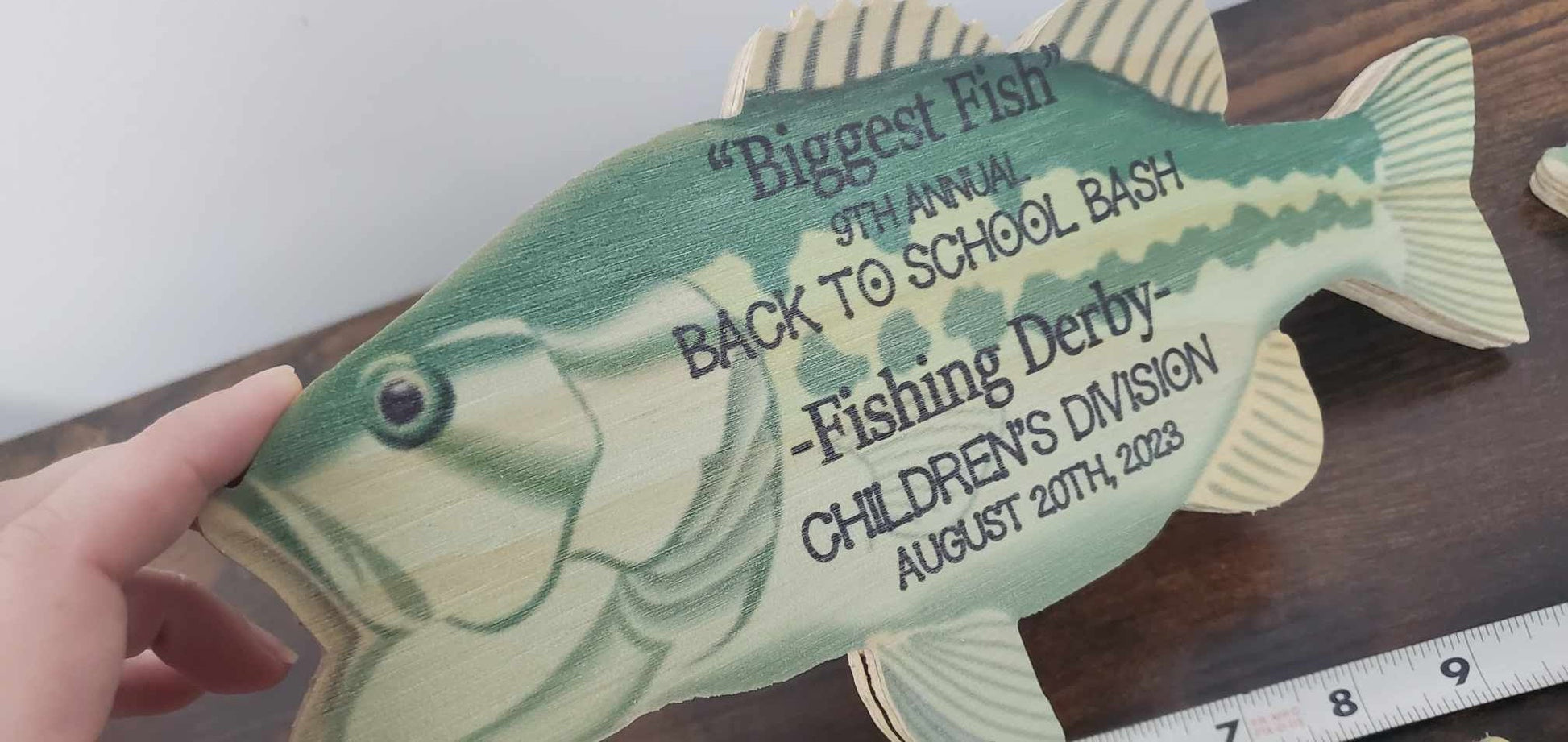Customizable Fish Plaque Fisher Gift for men Gift for him Personalized Fisherman Bass Largemouth Printed Color Wooden Man Cave