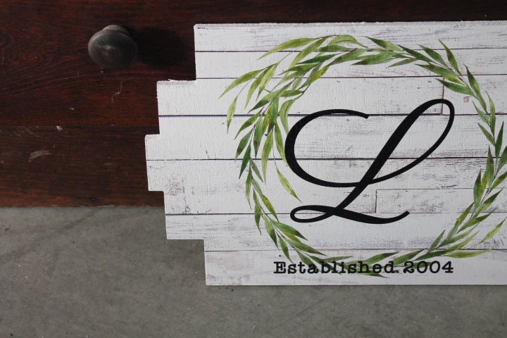 Wreath Pallet Monogram Wood grain Established Gift Wedding Anniversary Letter Last Name rustic White Wood Printed Personalized Wall Art